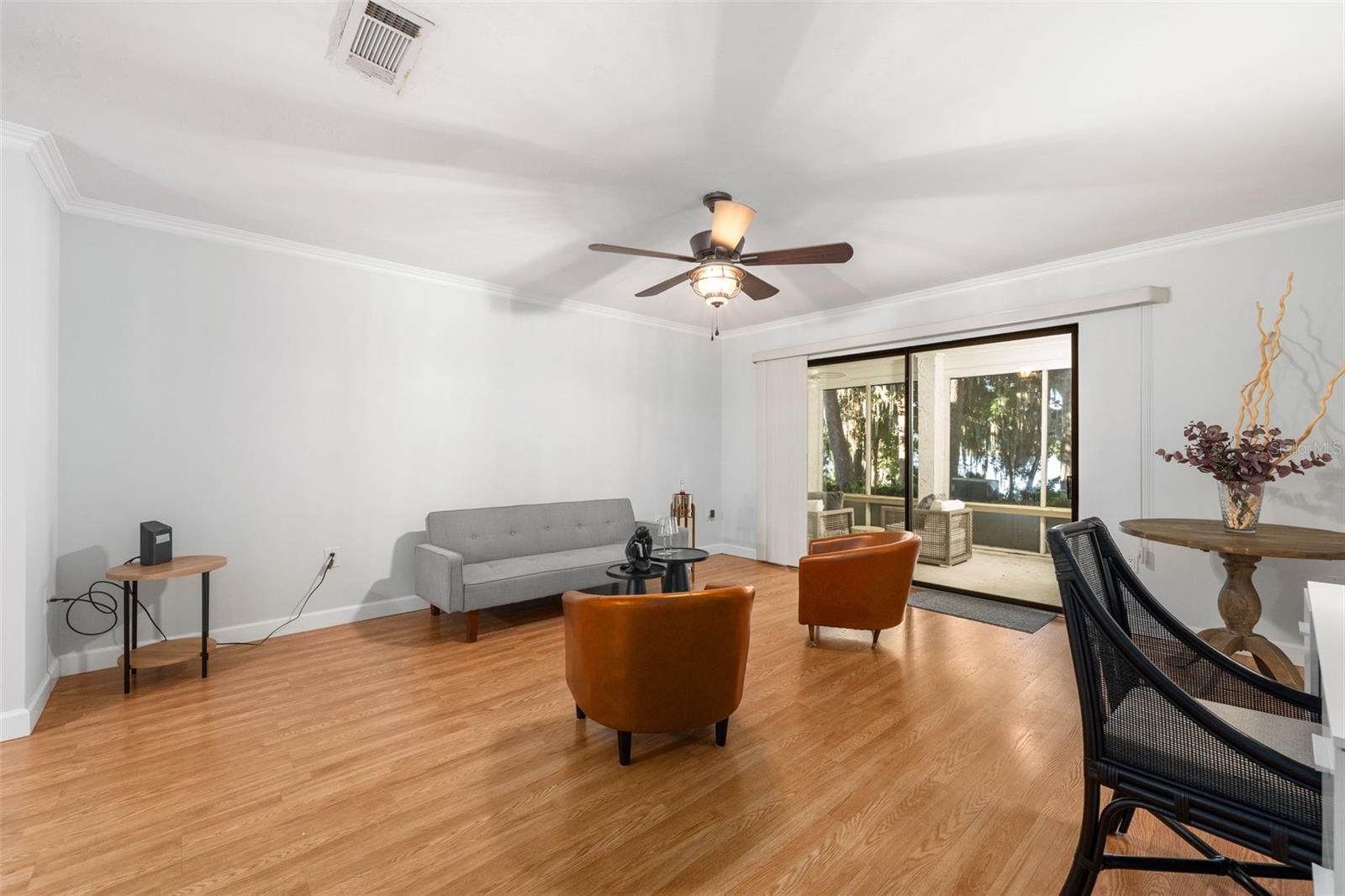 BIVENS LAKE ESTATE S - Residential