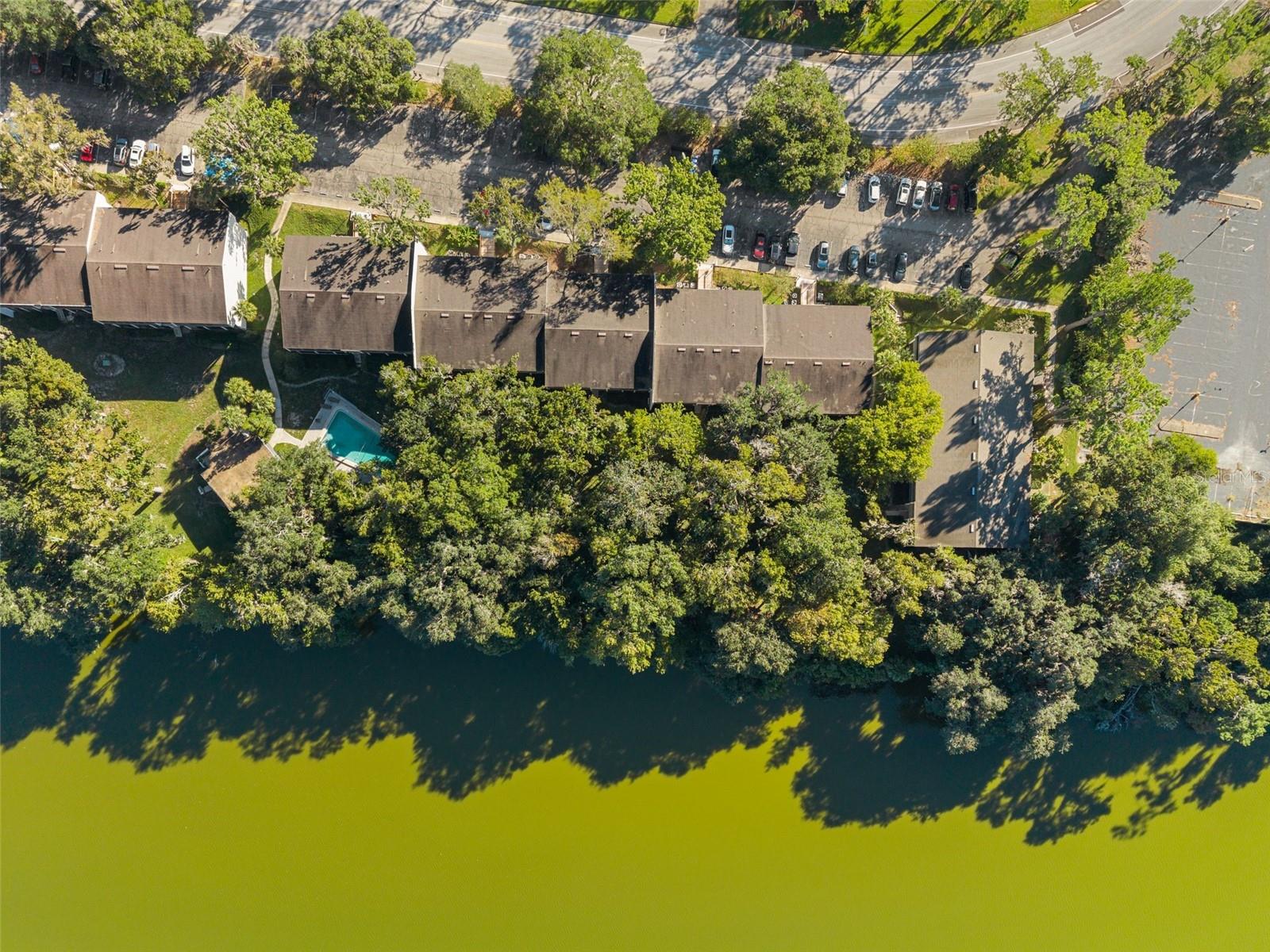 BIVENS LAKE ESTATE S - Residential
