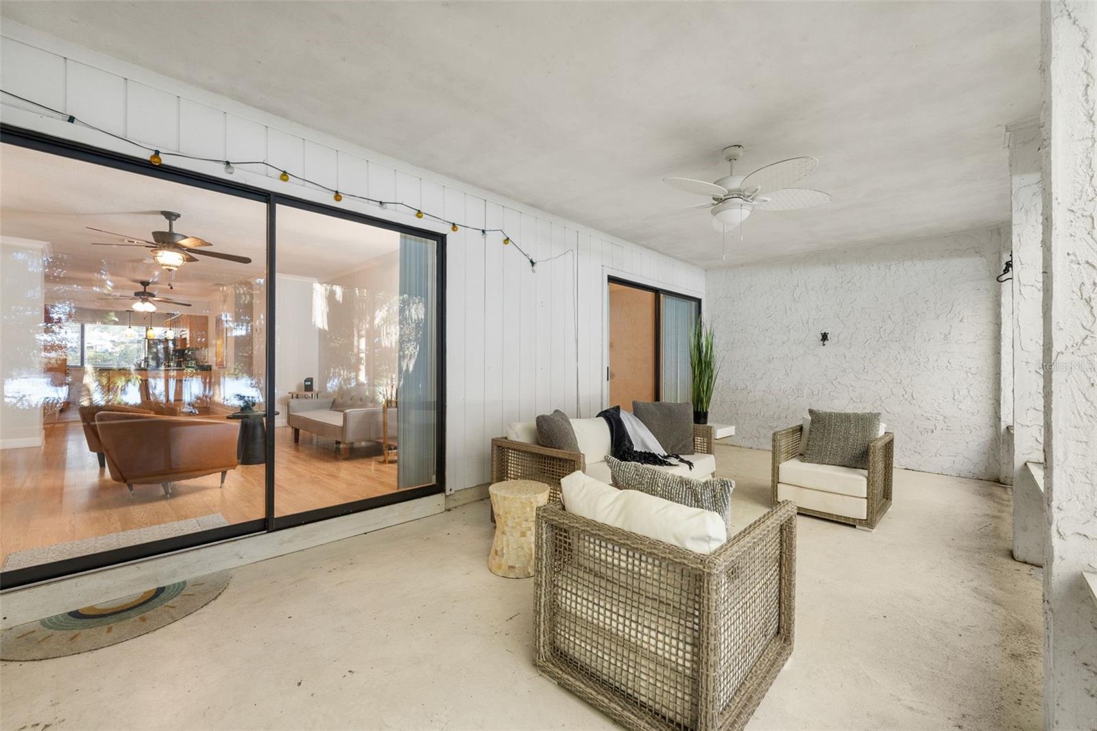 BIVENS LAKE ESTATE S - Residential