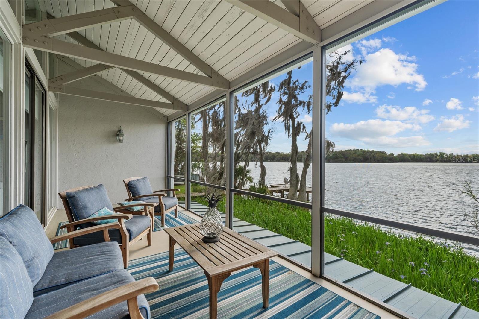 BIVENS LAKE ESTATE S - Residential