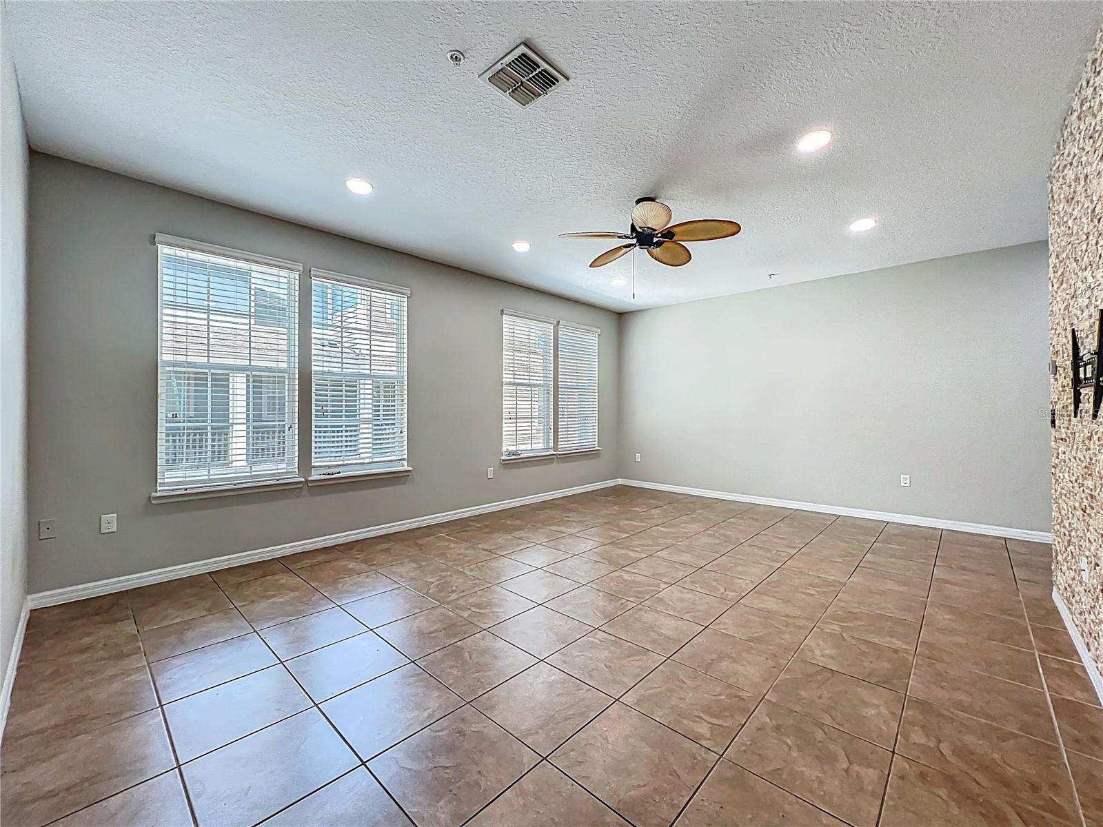 JESUPS LANDING - Residential Lease