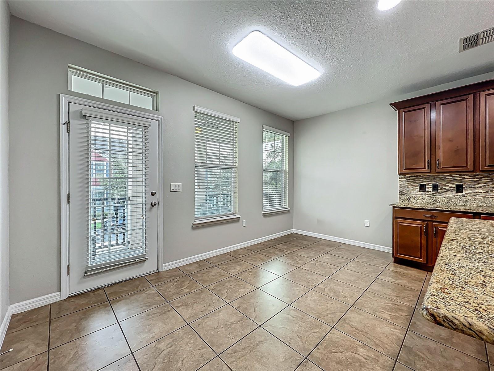 JESUPS LANDING - Residential Lease