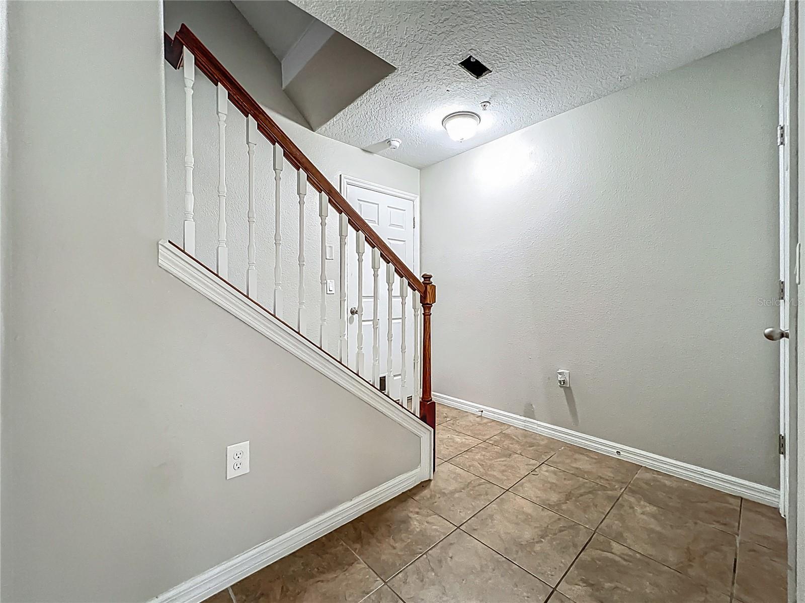 JESUPS LANDING - Residential Lease