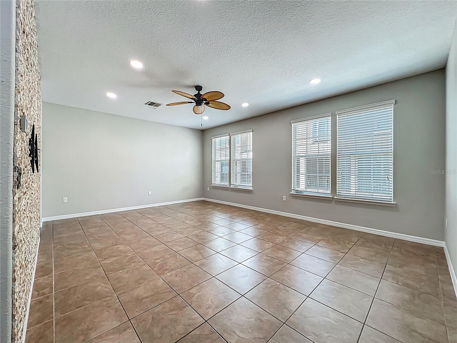 JESUPS LANDING - Residential Lease