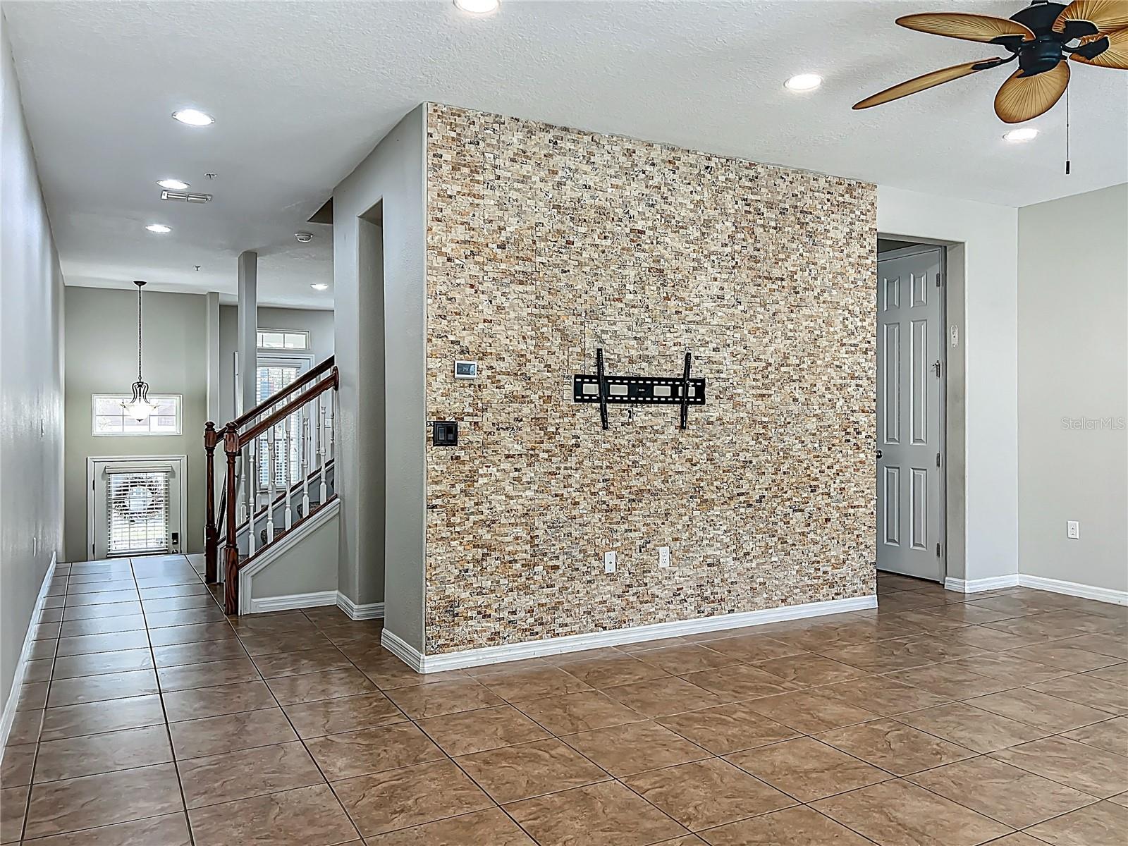 JESUPS LANDING - Residential Lease