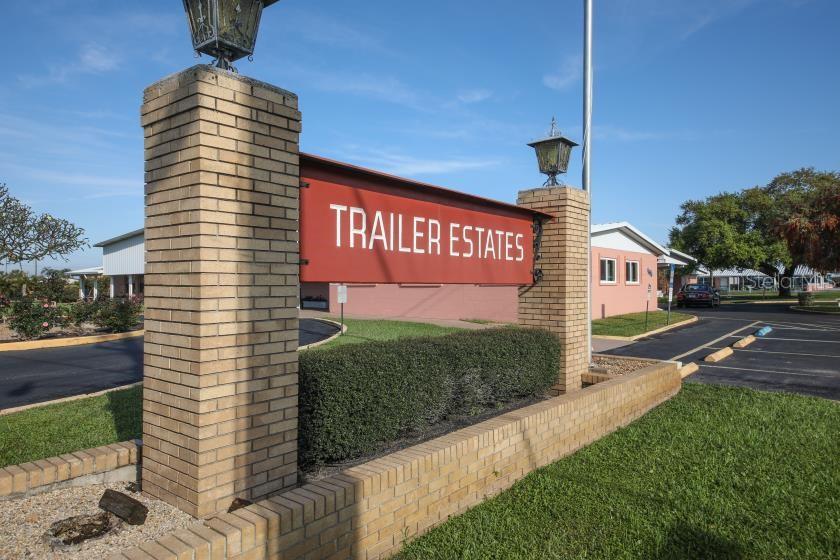 TRAILER ESTATES - Residential