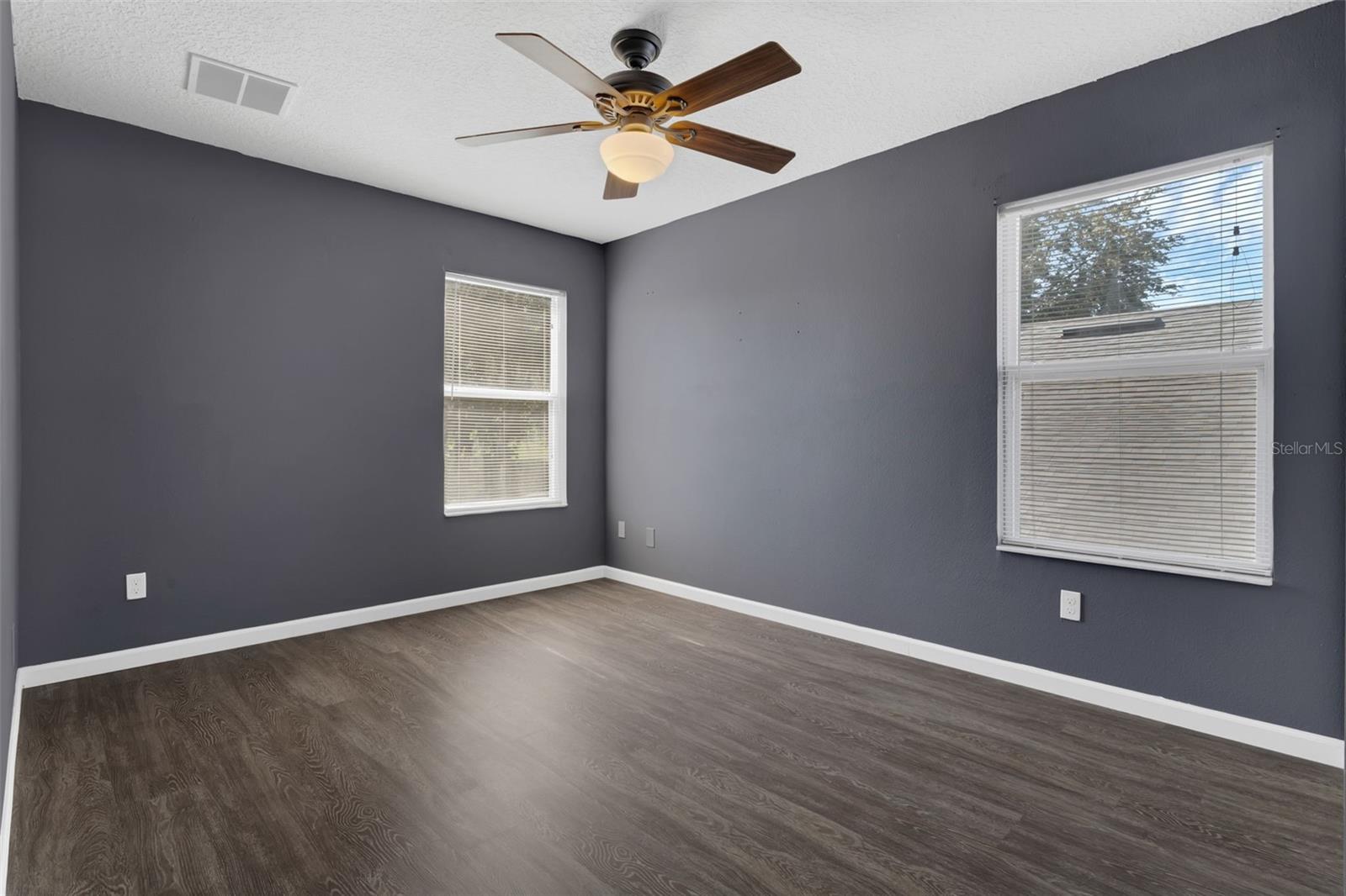 GREEN VALLEY WEST - Residential Lease