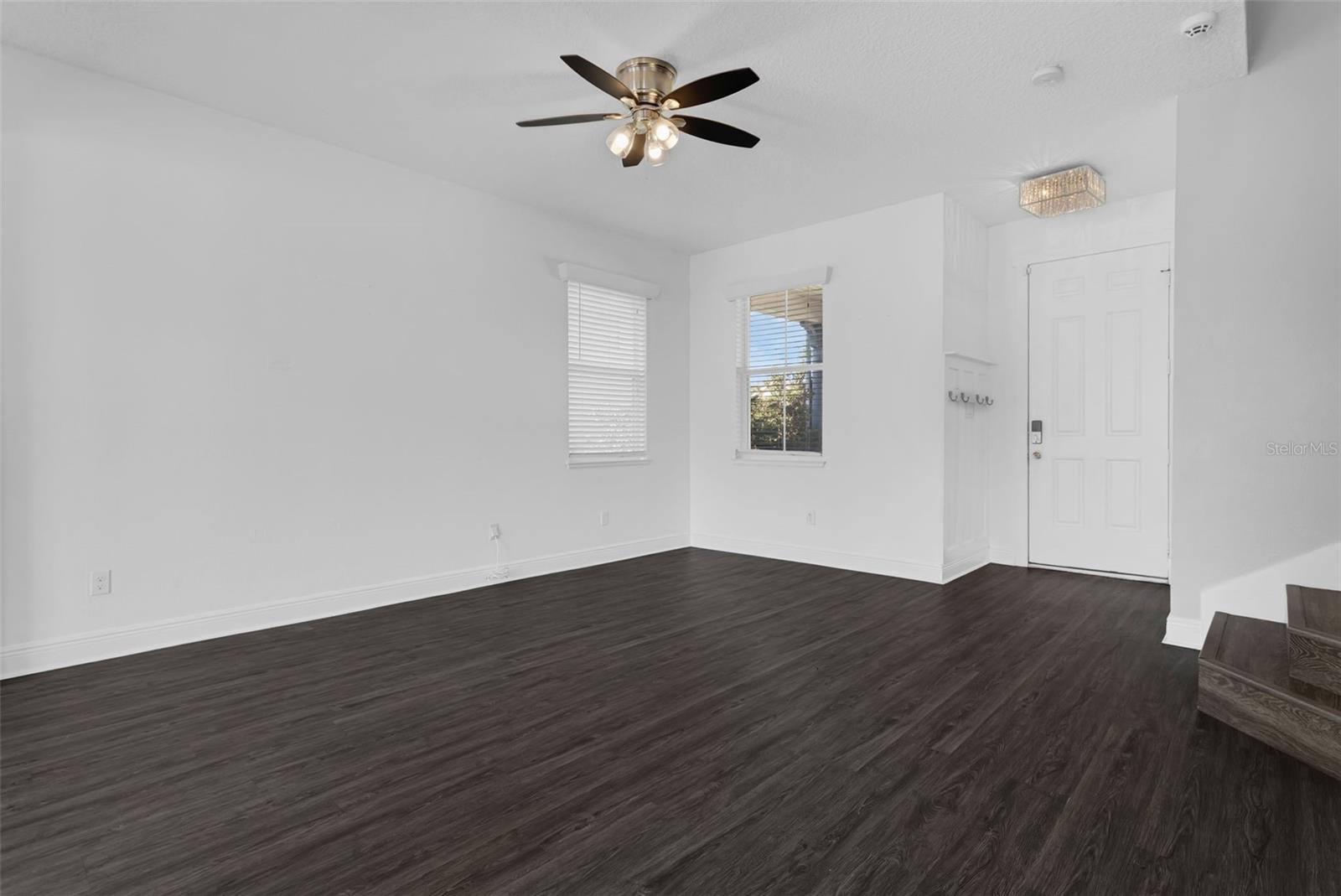 GREEN VALLEY WEST - Residential Lease