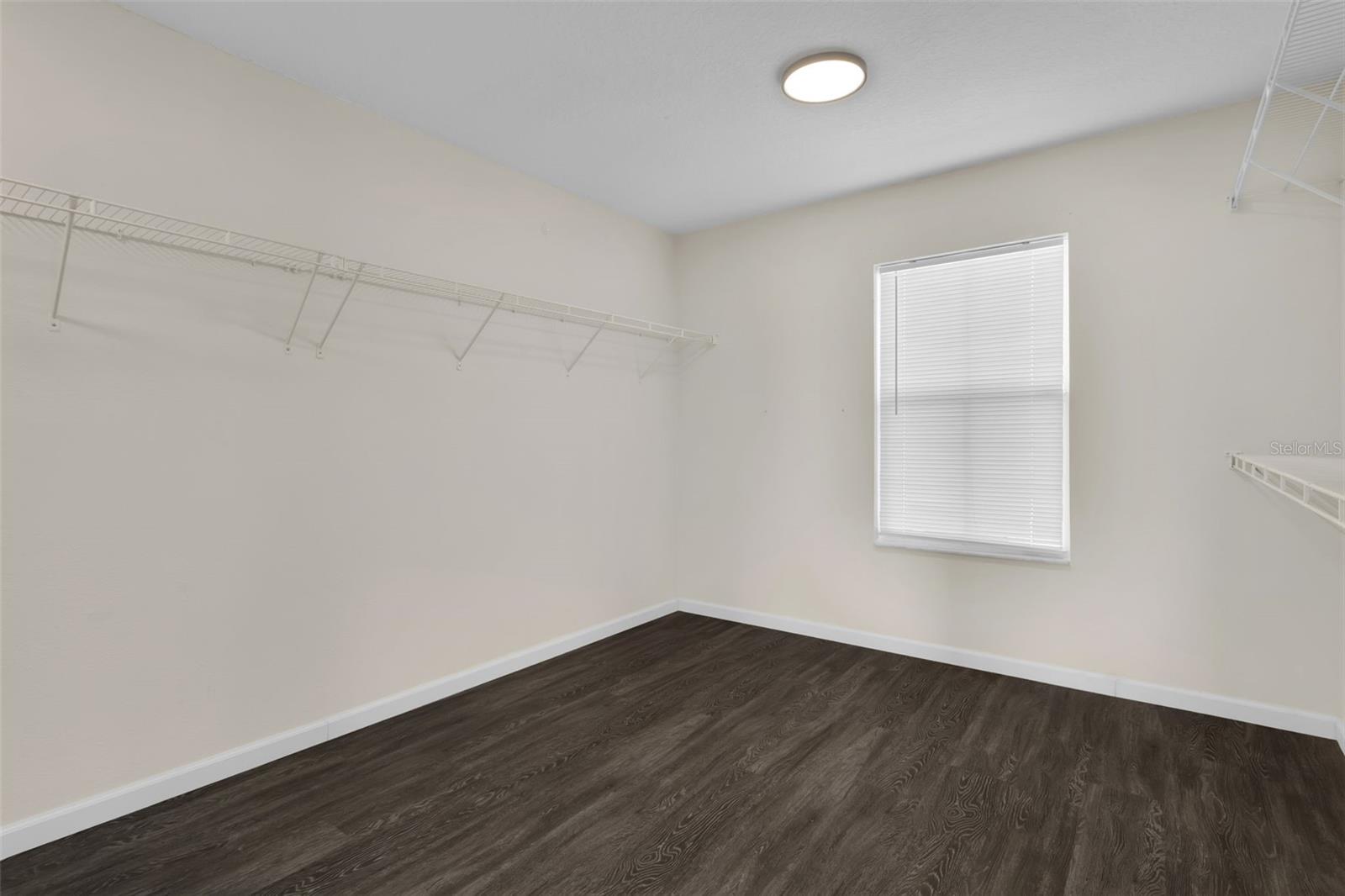 GREEN VALLEY WEST - Residential Lease