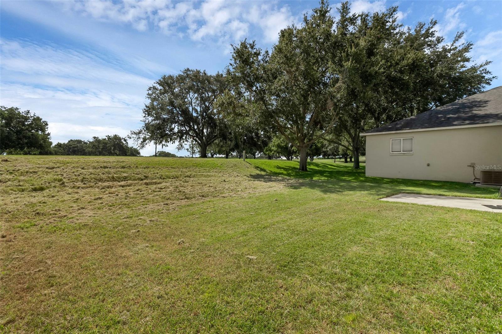 GREEN VALLEY WEST - Residential Lease