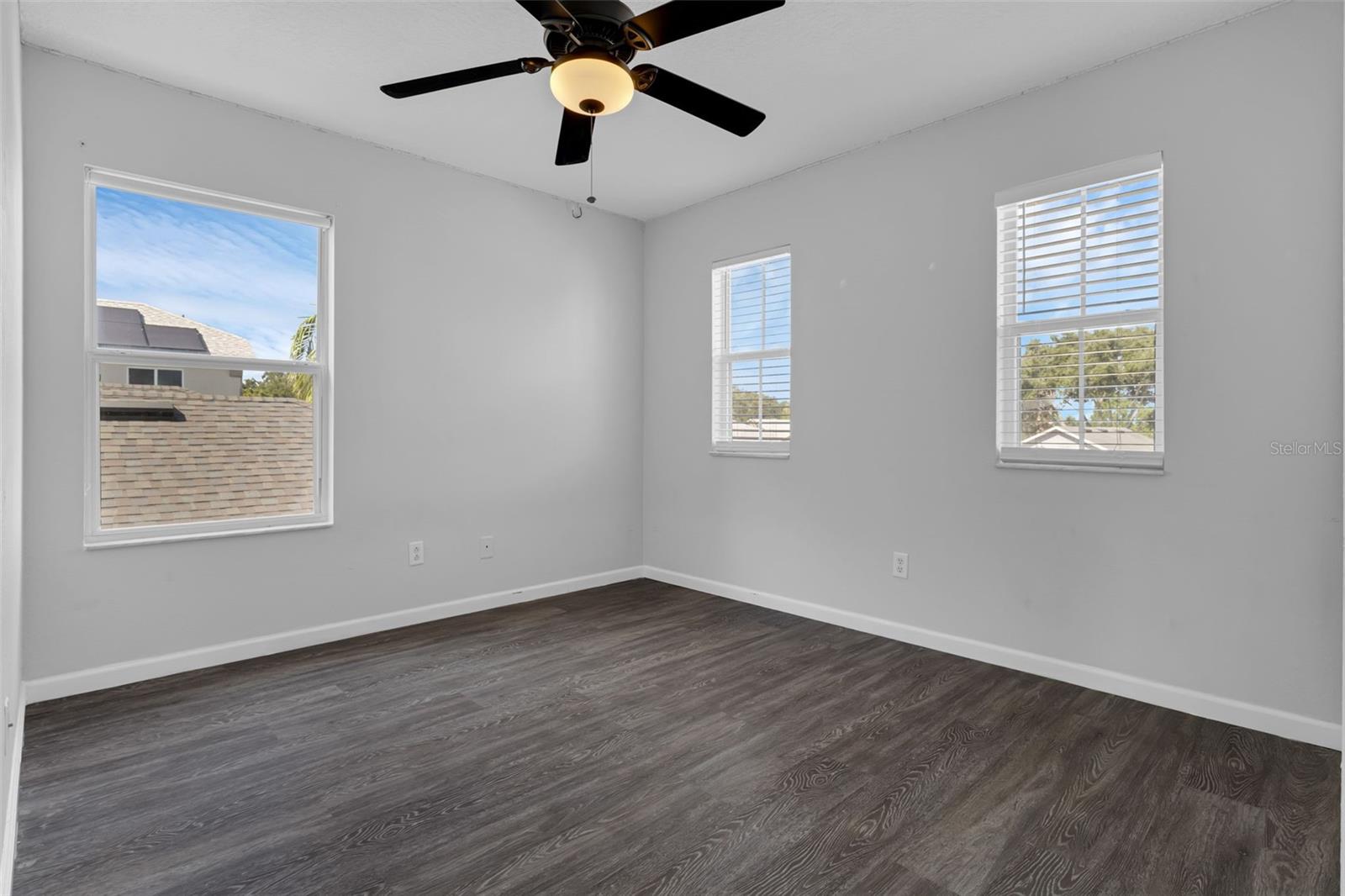 GREEN VALLEY WEST - Residential Lease