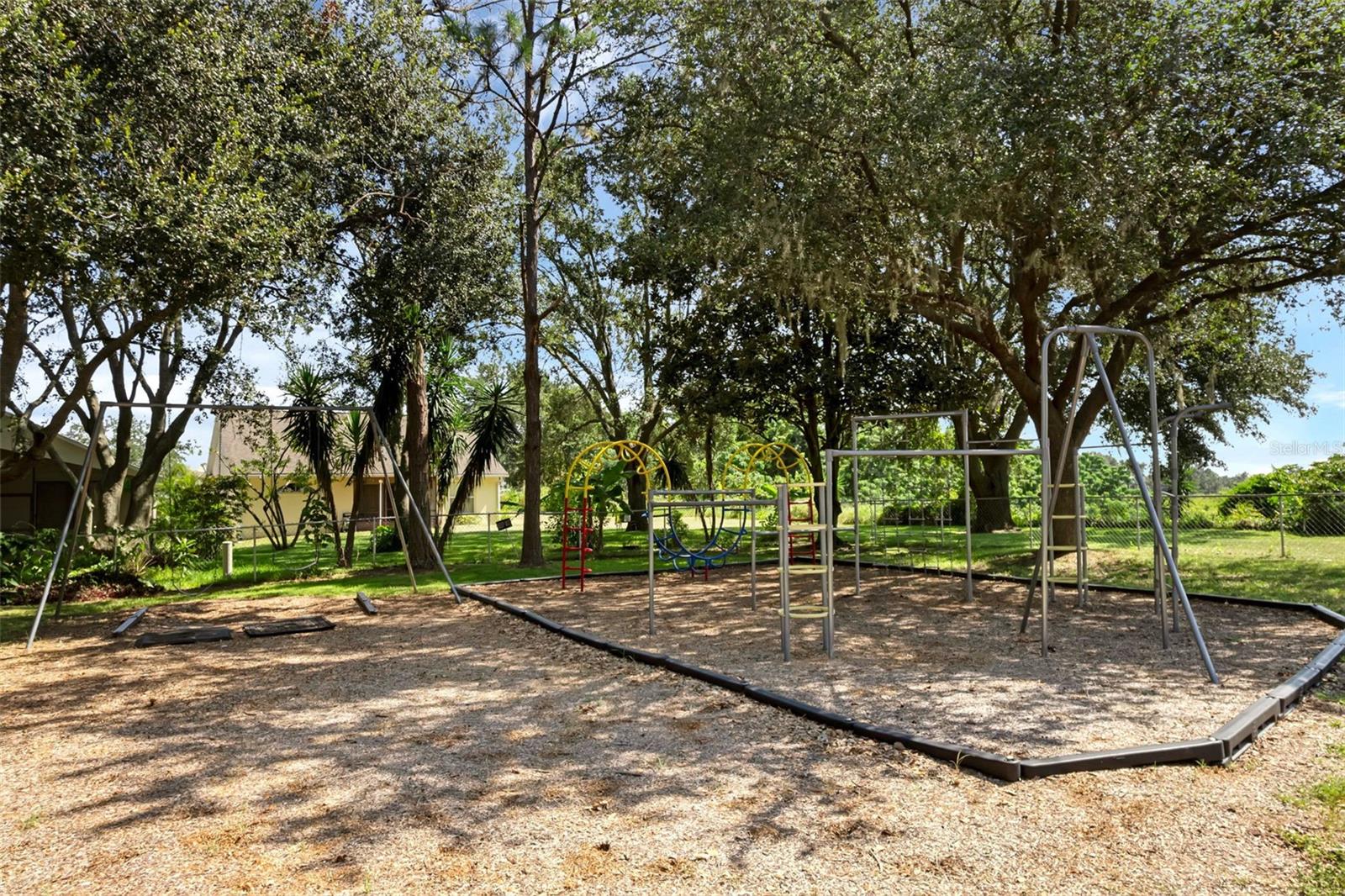 GREEN VALLEY WEST - Residential Lease