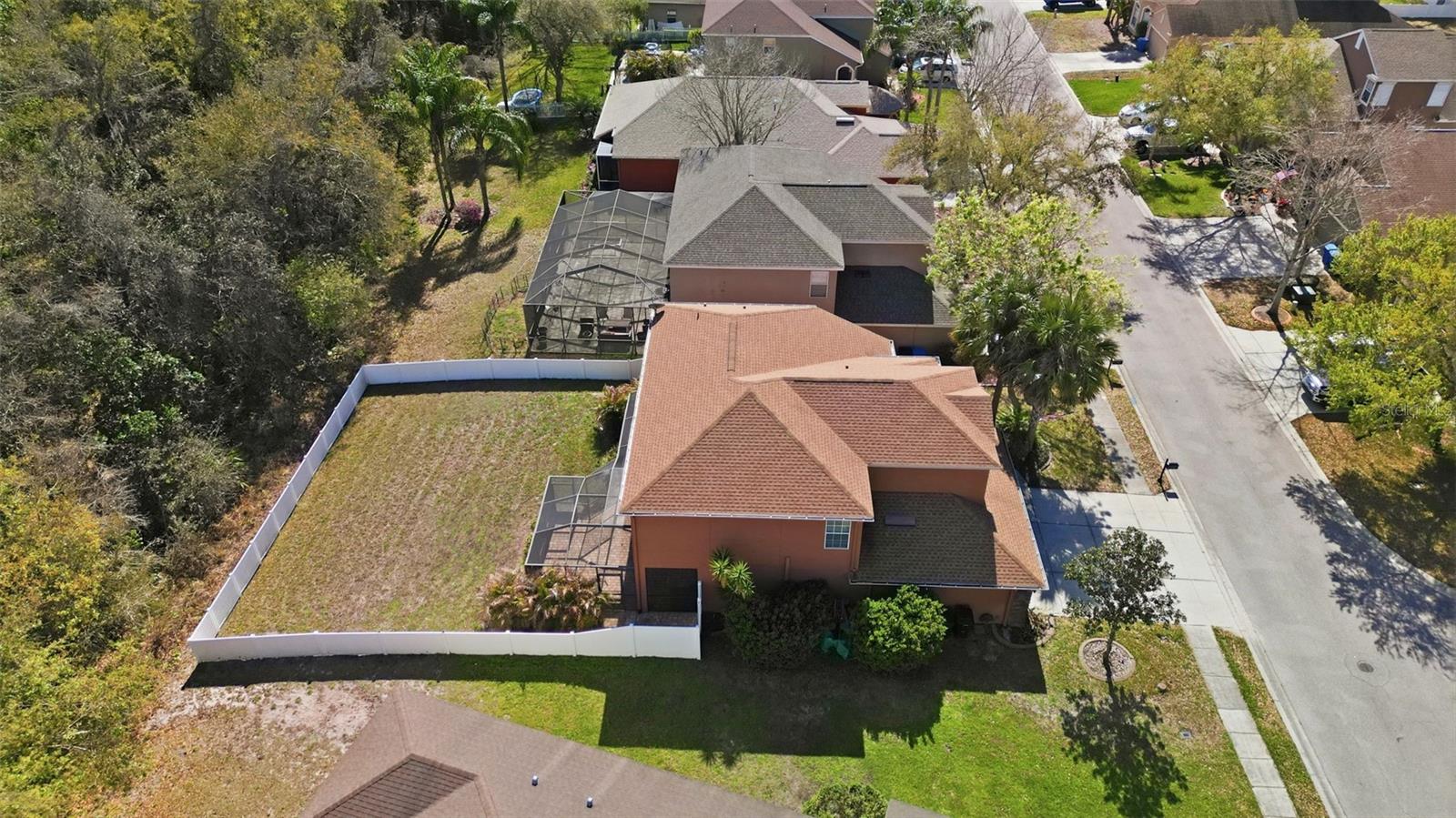 WATERS EDGE 02 - Residential