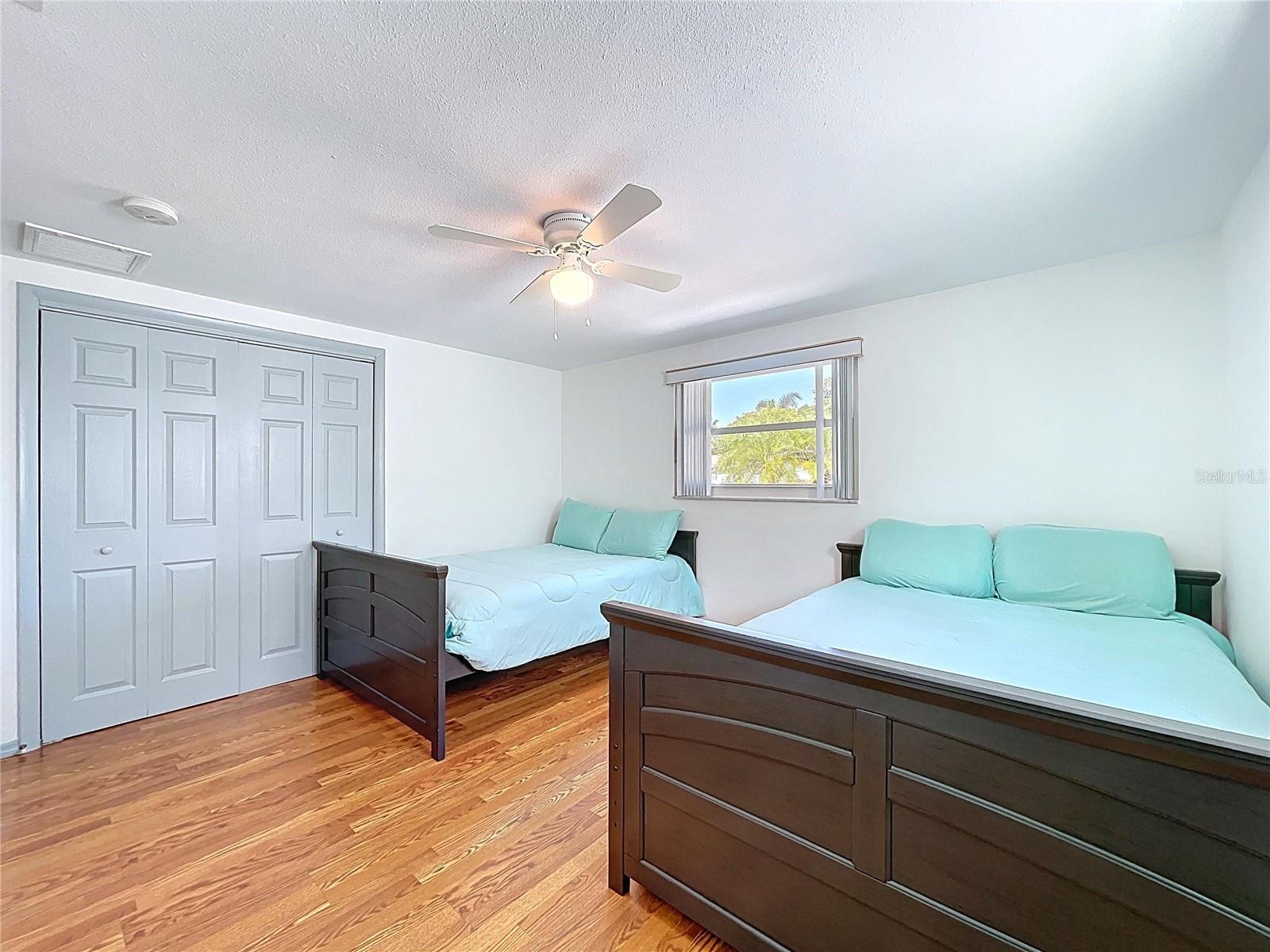 EMBASSY HILLS - Residential