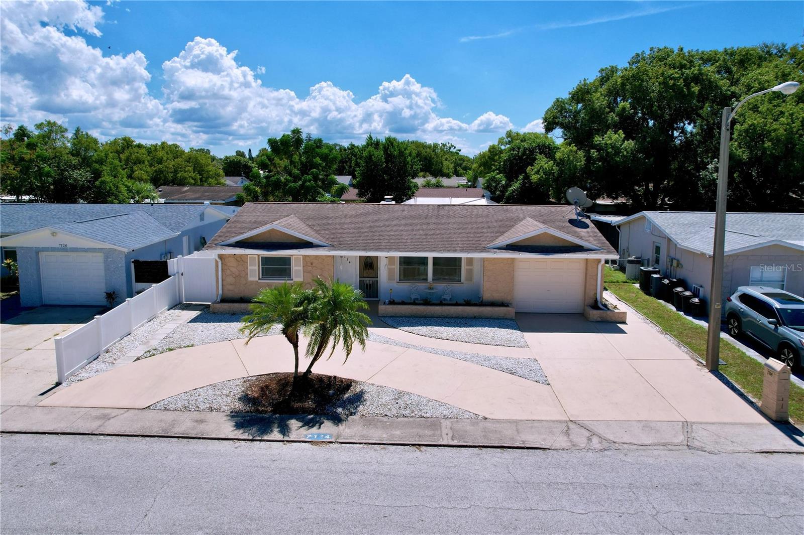 EMBASSY HILLS - Residential