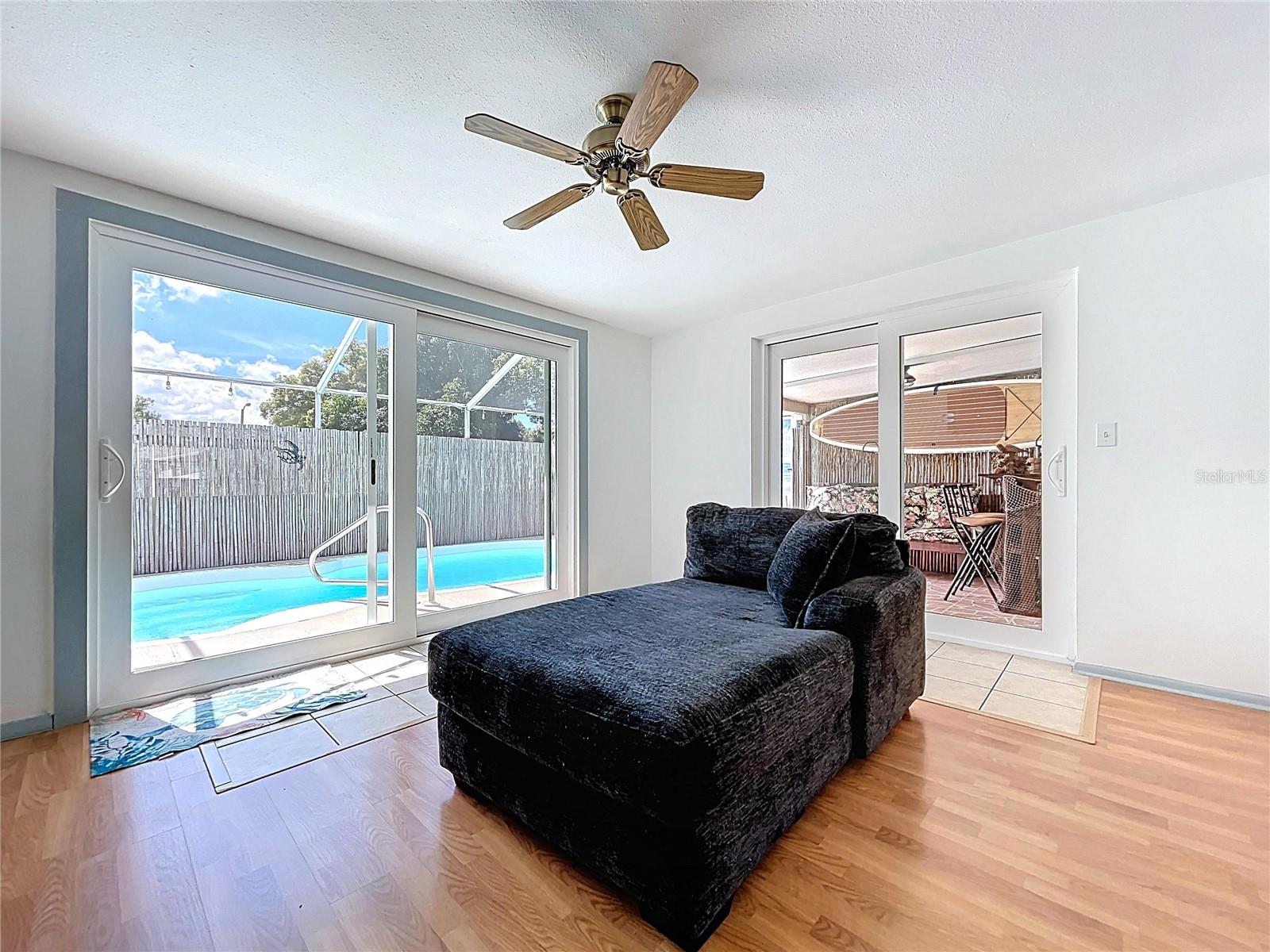 EMBASSY HILLS - Residential