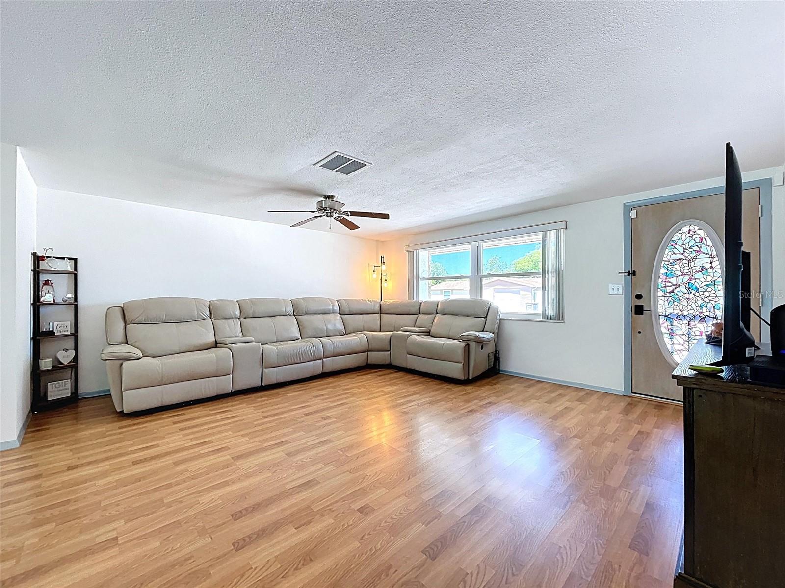 EMBASSY HILLS - Residential