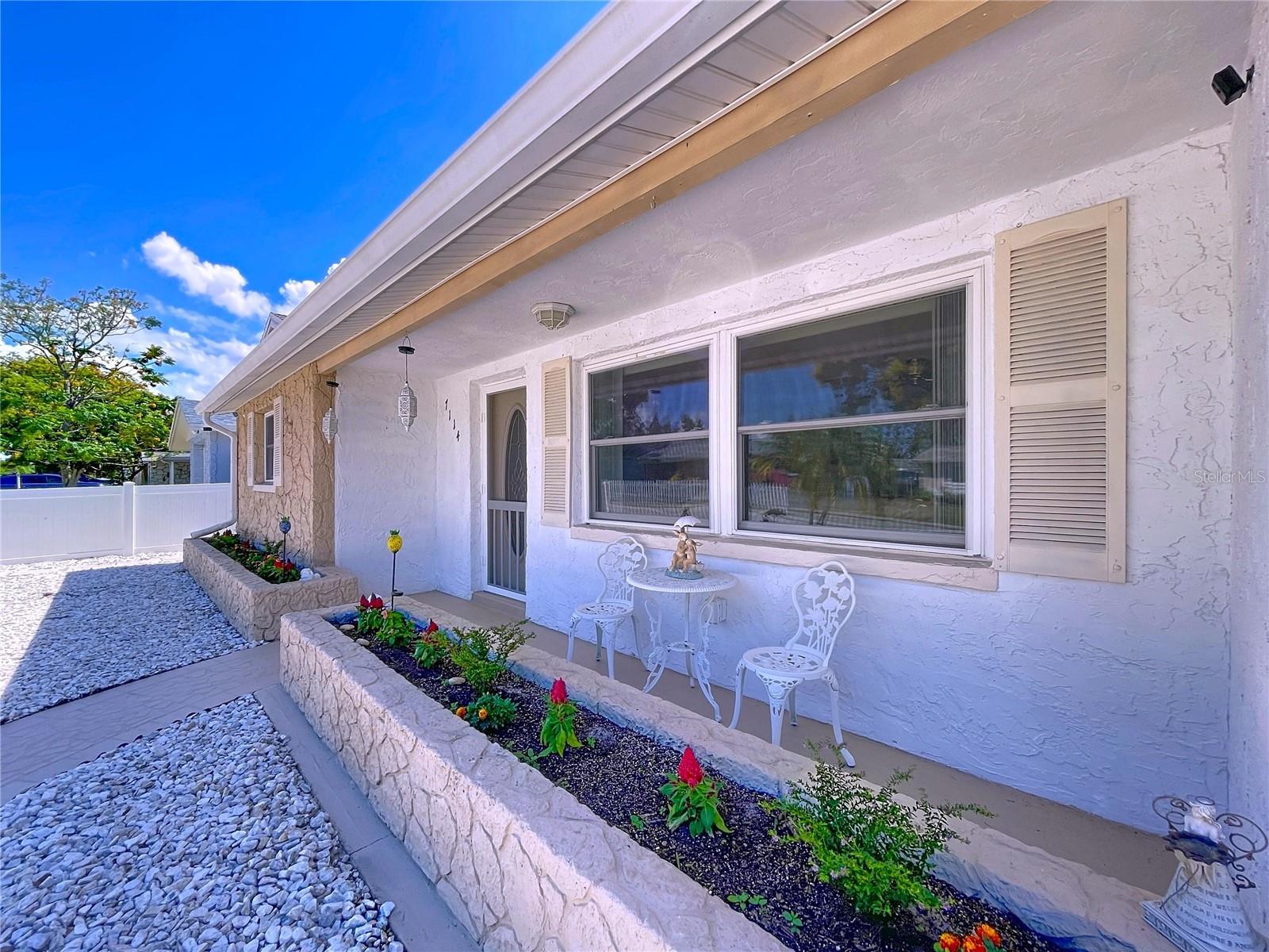 EMBASSY HILLS - Residential