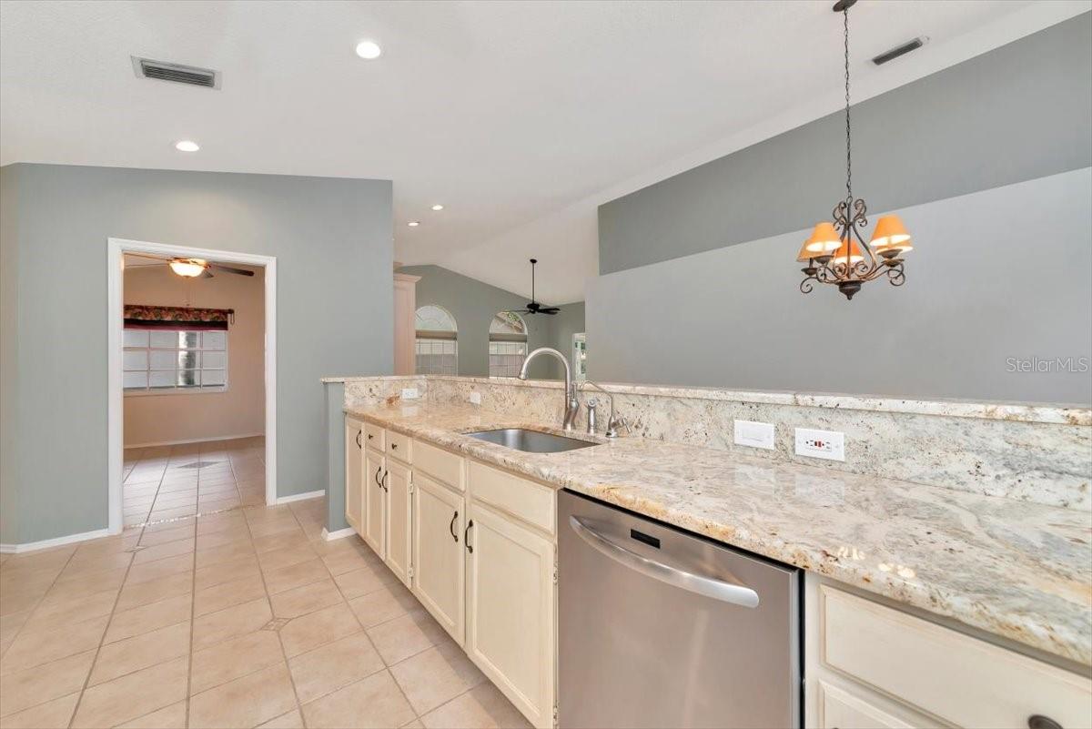 PERIDIA UNIT FOUR - Residential