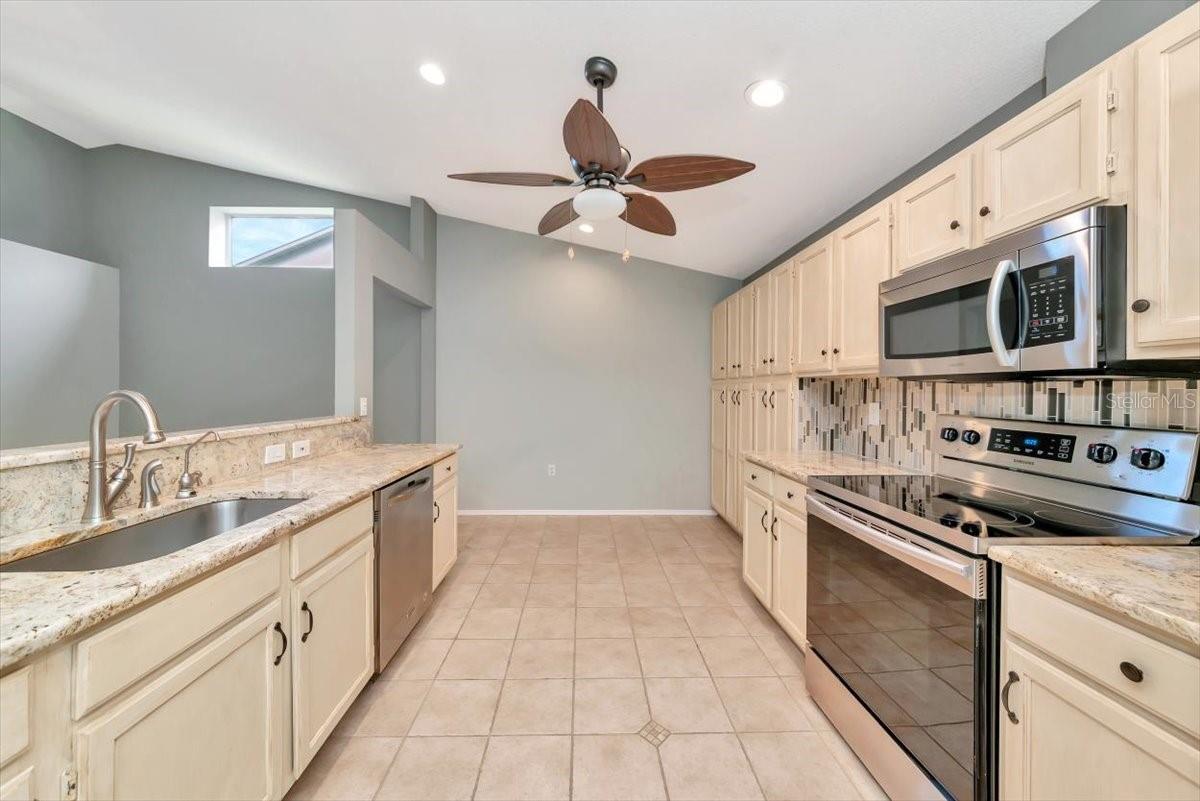 PERIDIA UNIT FOUR - Residential