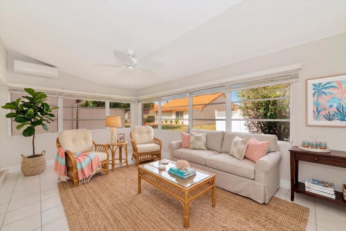 PERIDIA UNIT FOUR - Residential