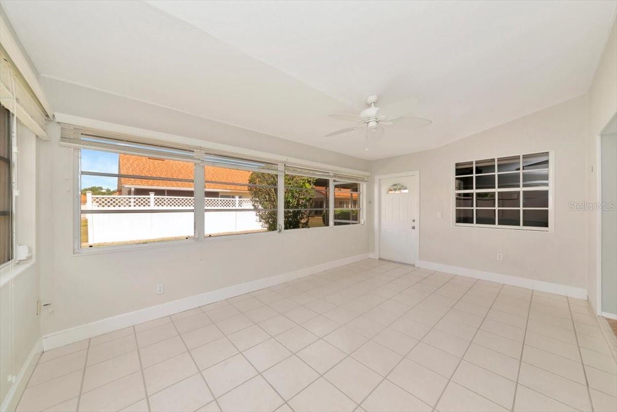 PERIDIA UNIT FOUR - Residential