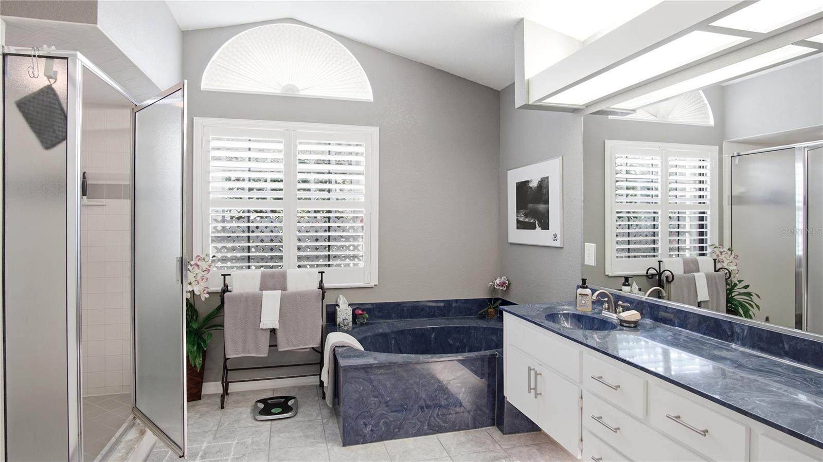 BLUE COVE UN 01 - Residential