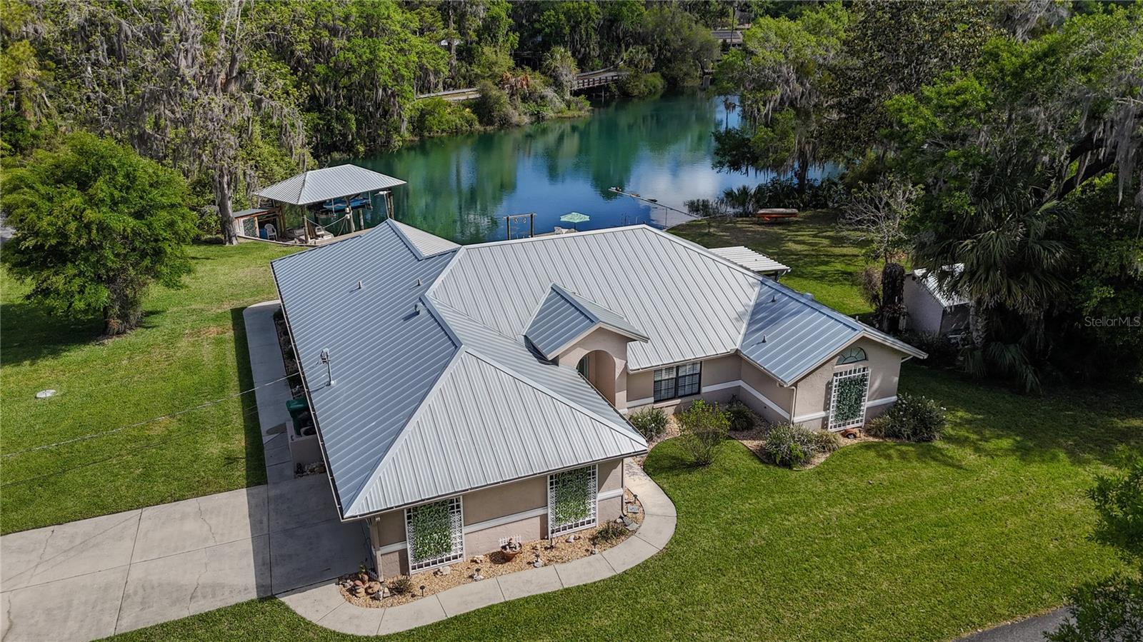 BLUE COVE UN 01 - Residential