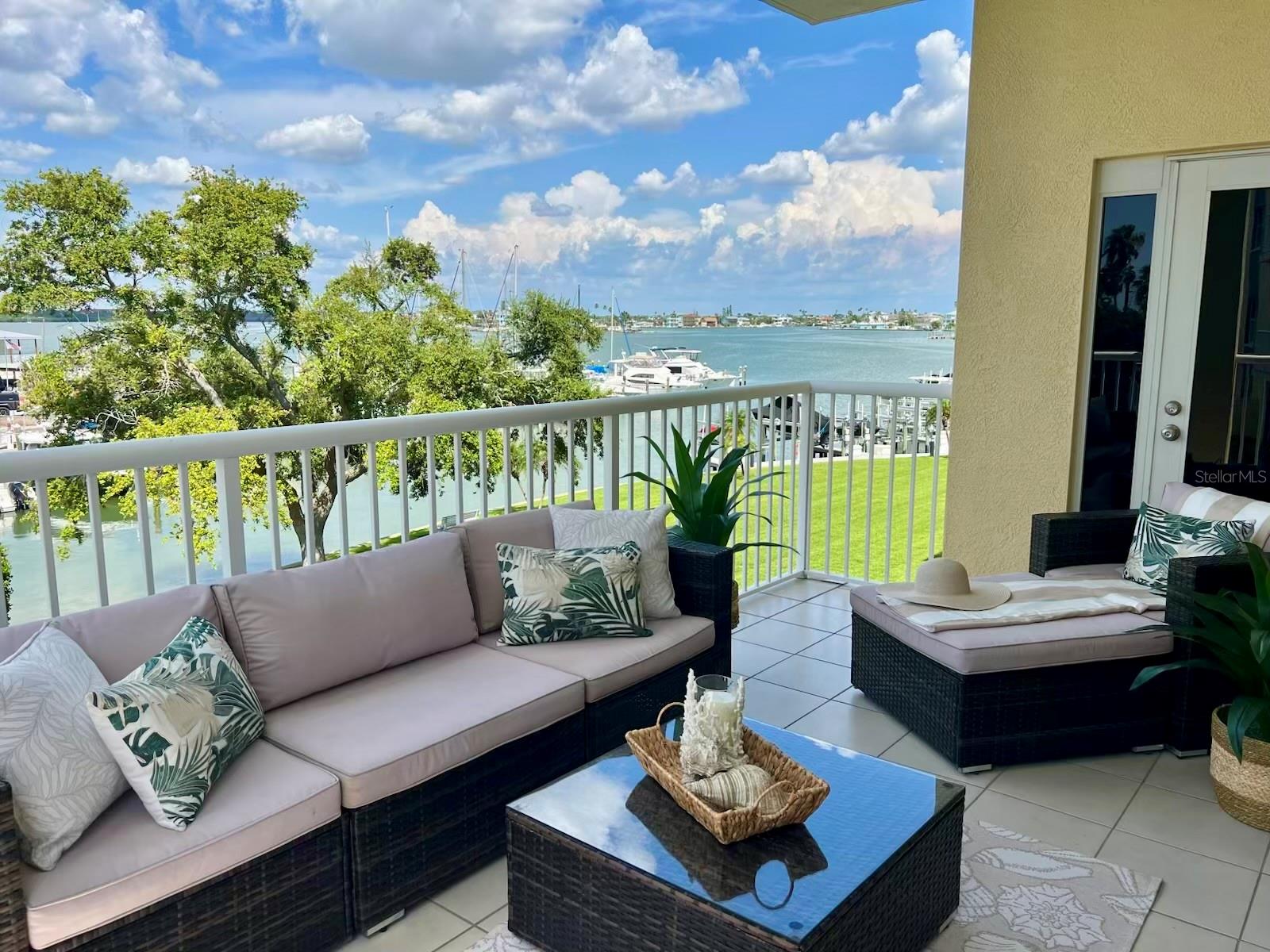 SNUG HARBOUR CONDO - Residential