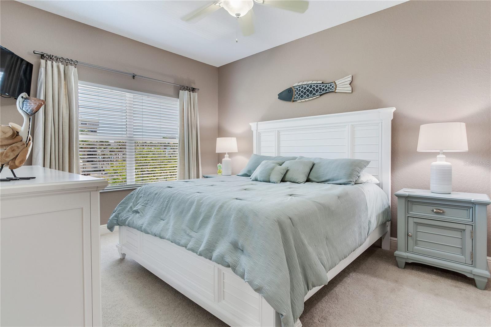 SNUG HARBOUR CONDO - Residential