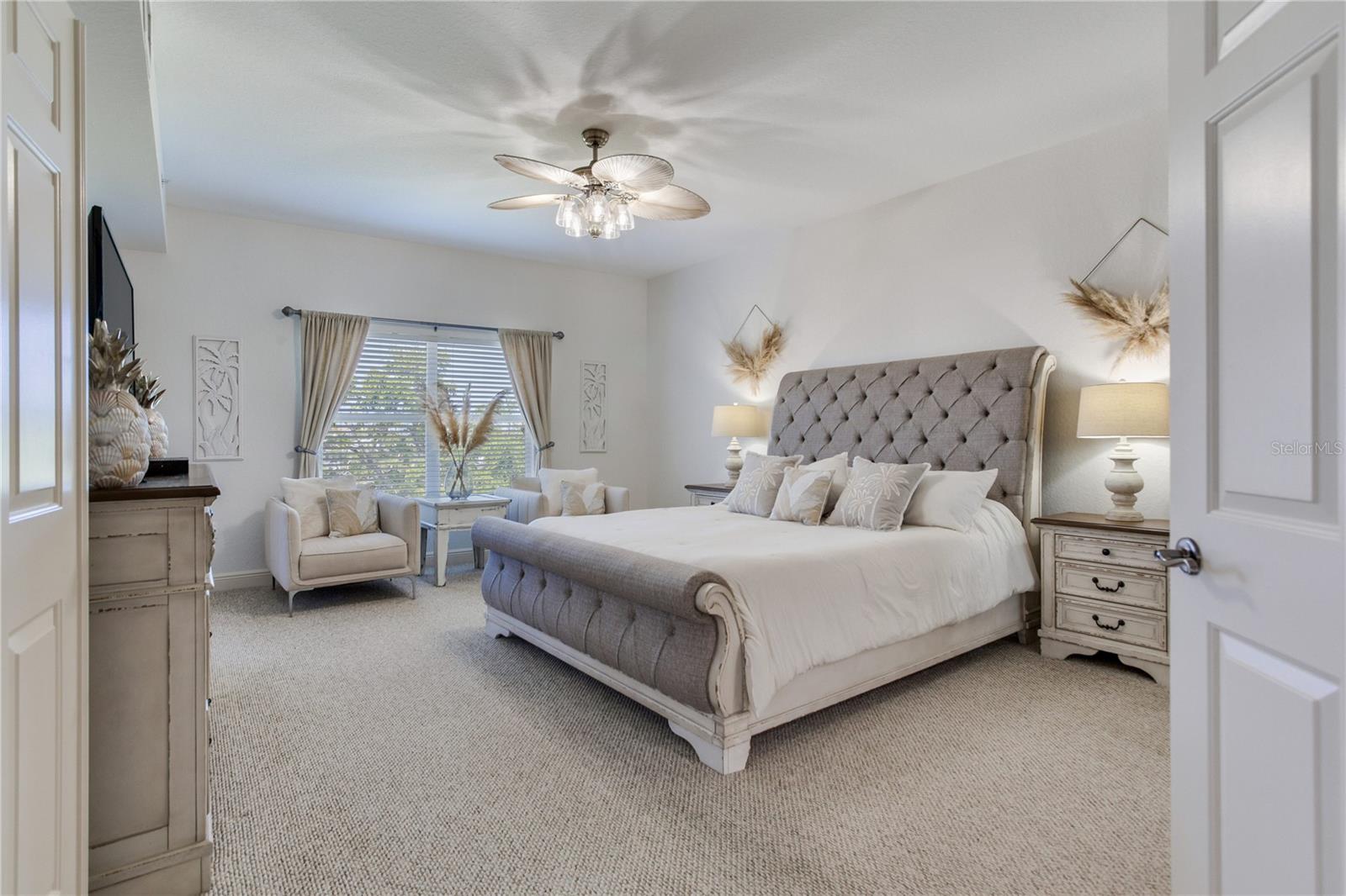 SNUG HARBOUR CONDO - Residential