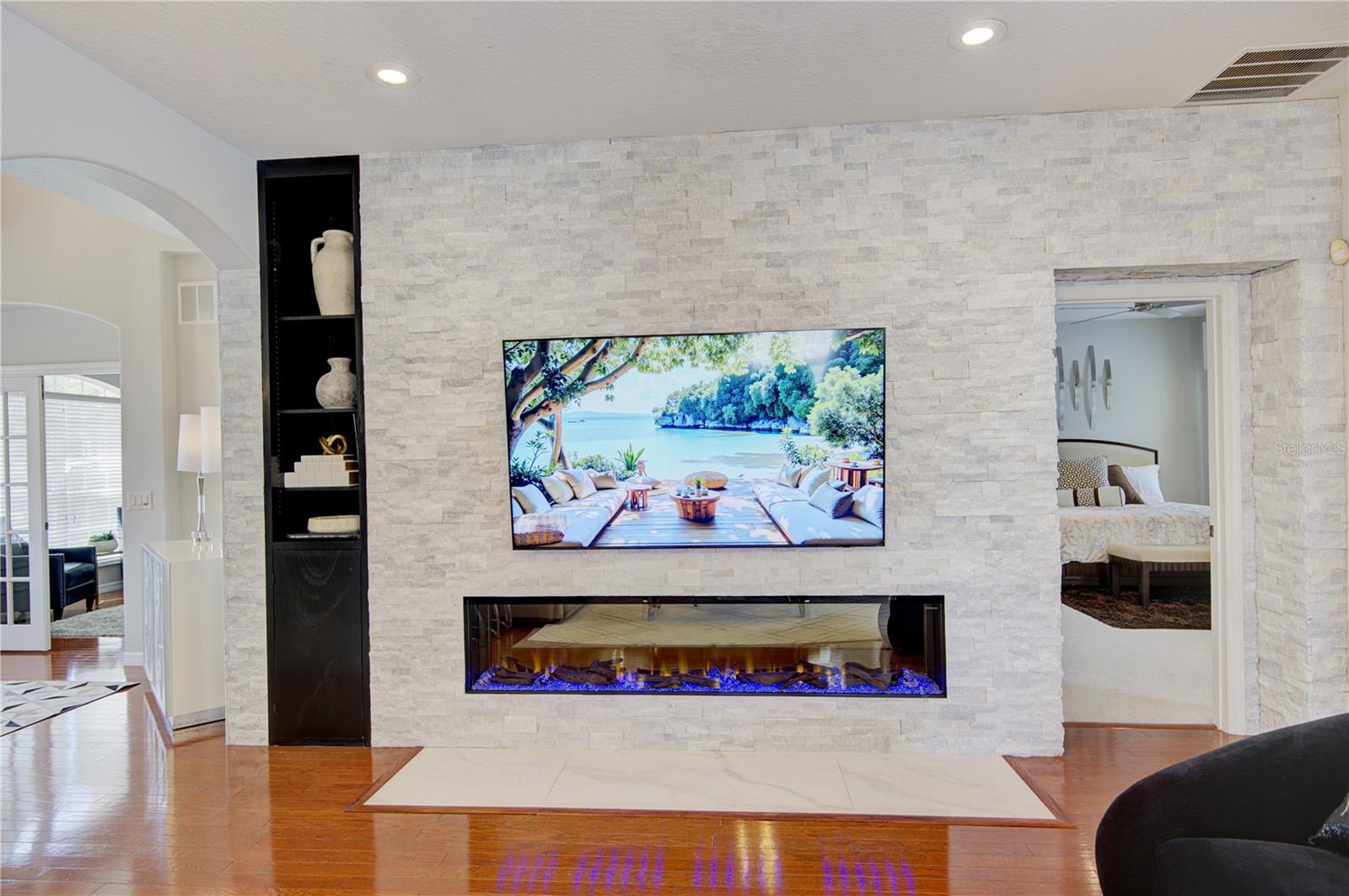 PRESERVE AT BLACK HAMMOCK REP - Residential