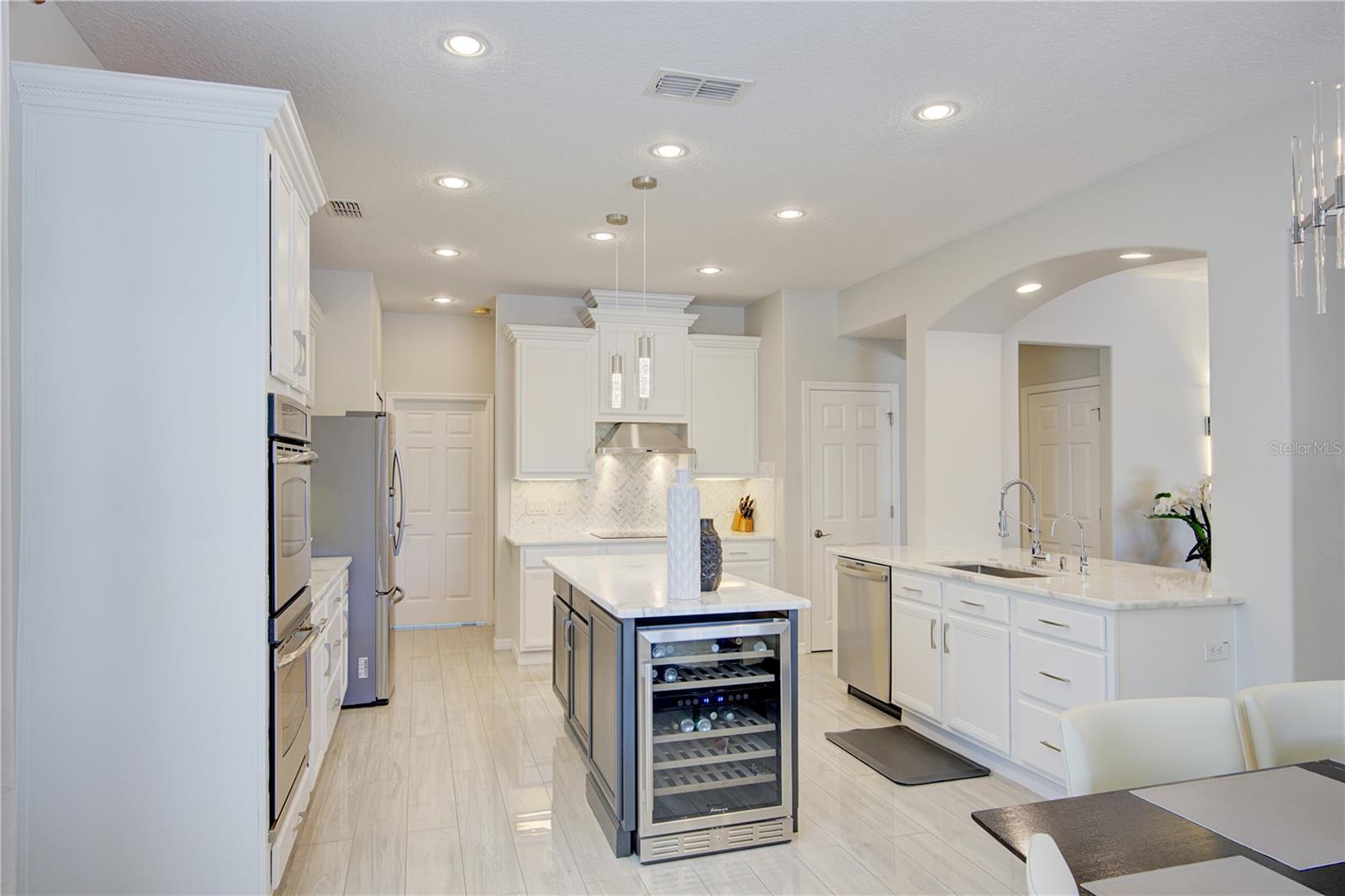 PRESERVE AT BLACK HAMMOCK REP - Residential