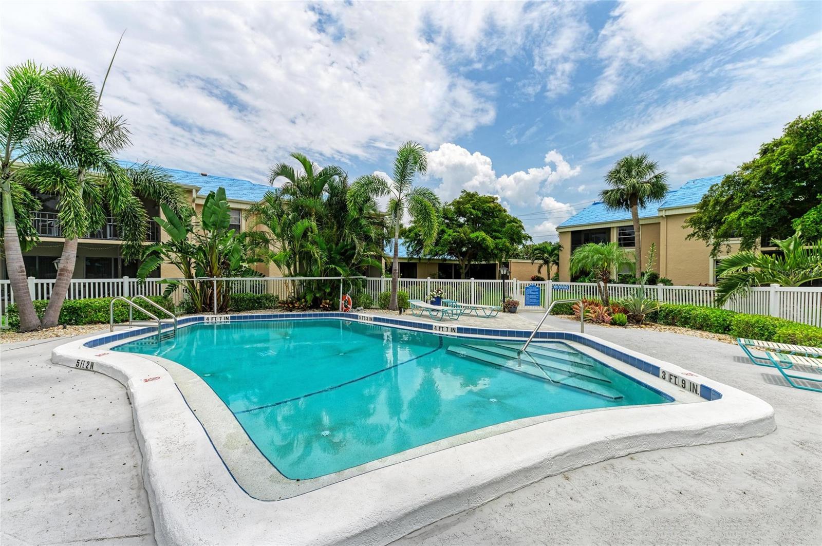 PEBBLE SPGS CLUSTER 4 - Residential