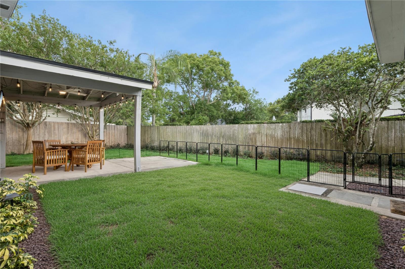 DELROY PARK - Residential