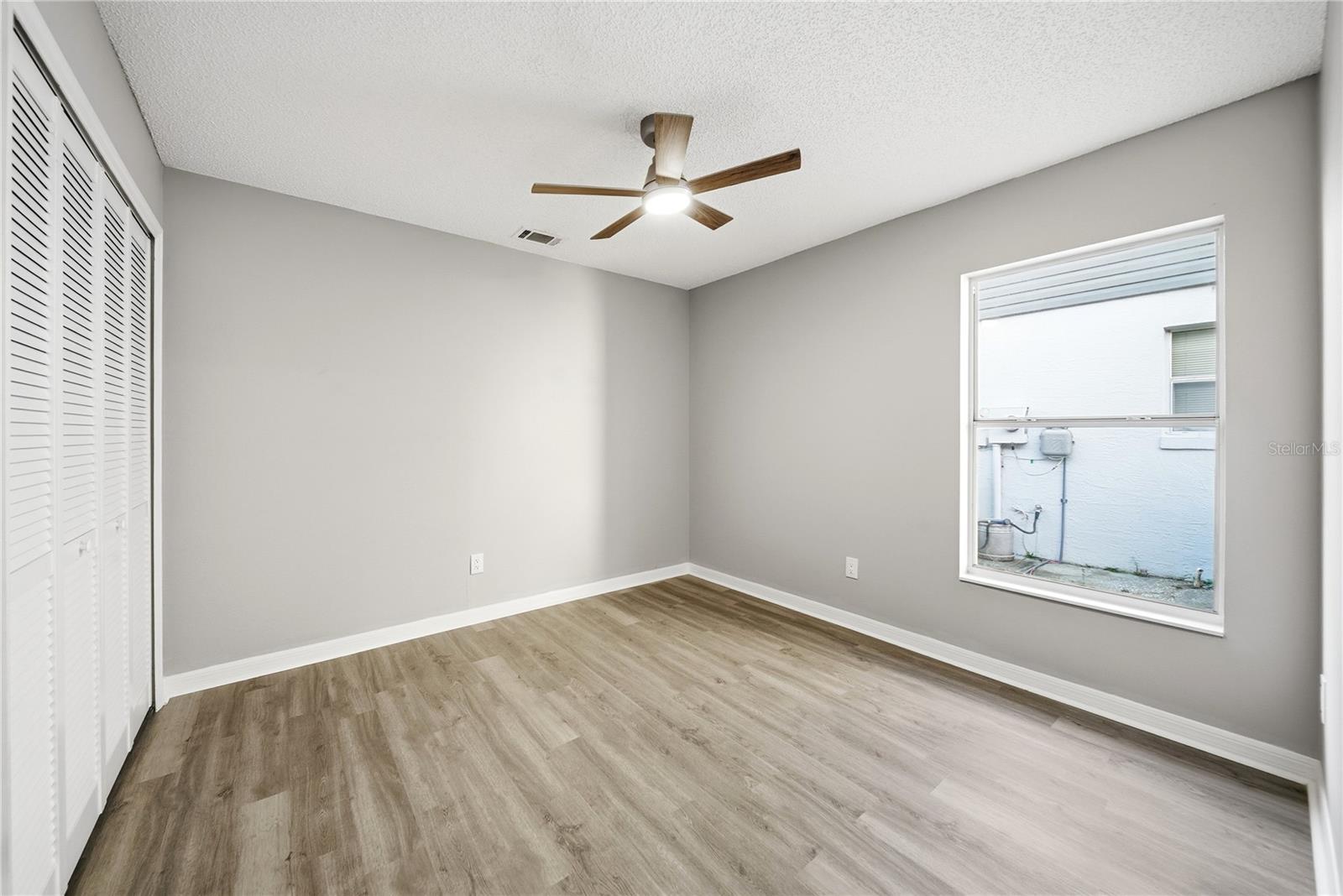 DAVENPORT LAKES PH O1 - Residential