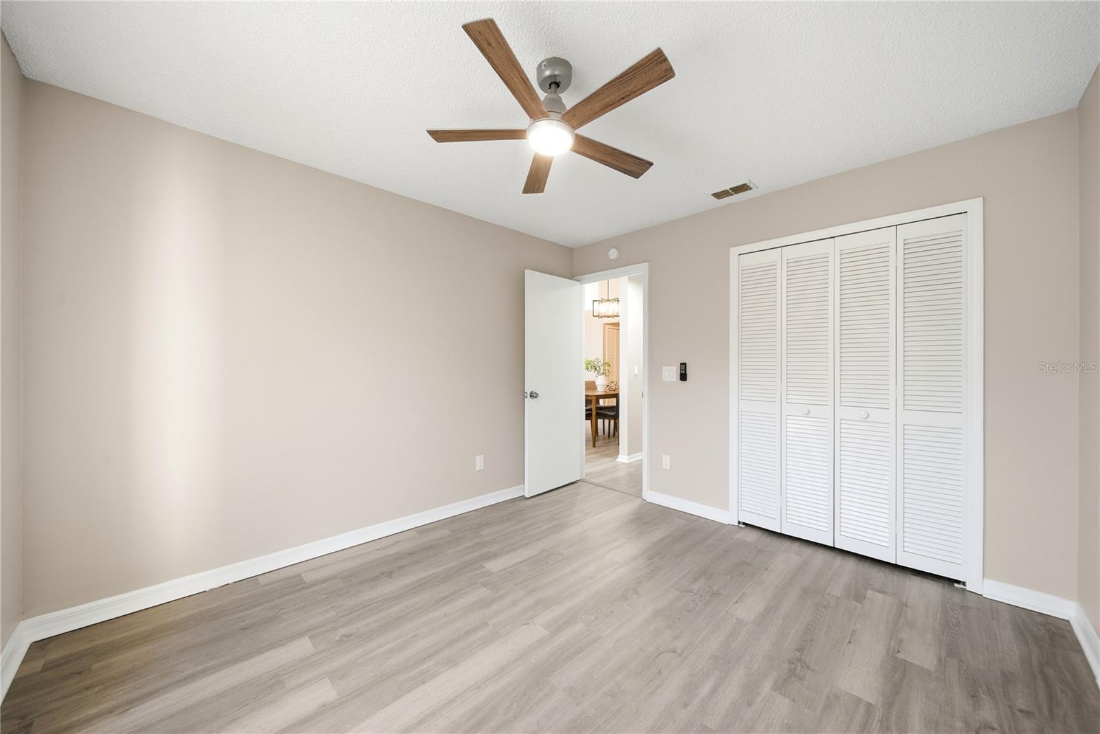 DAVENPORT LAKES PH O1 - Residential