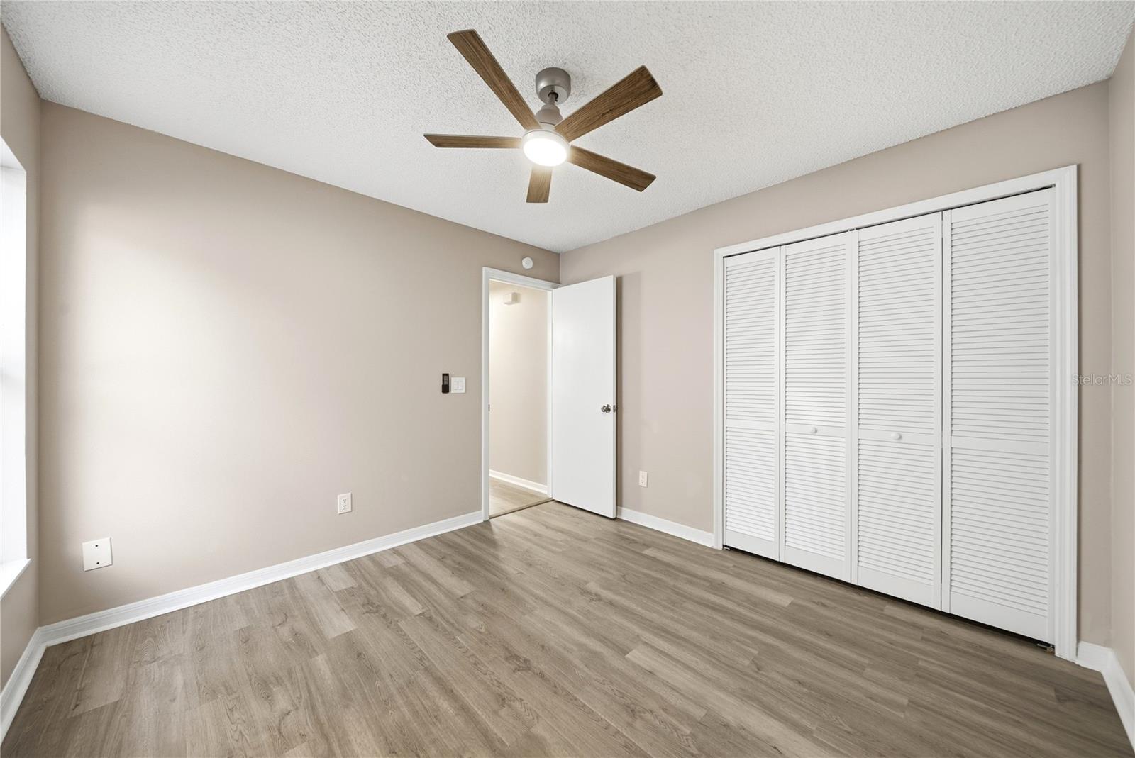 DAVENPORT LAKES PH O1 - Residential