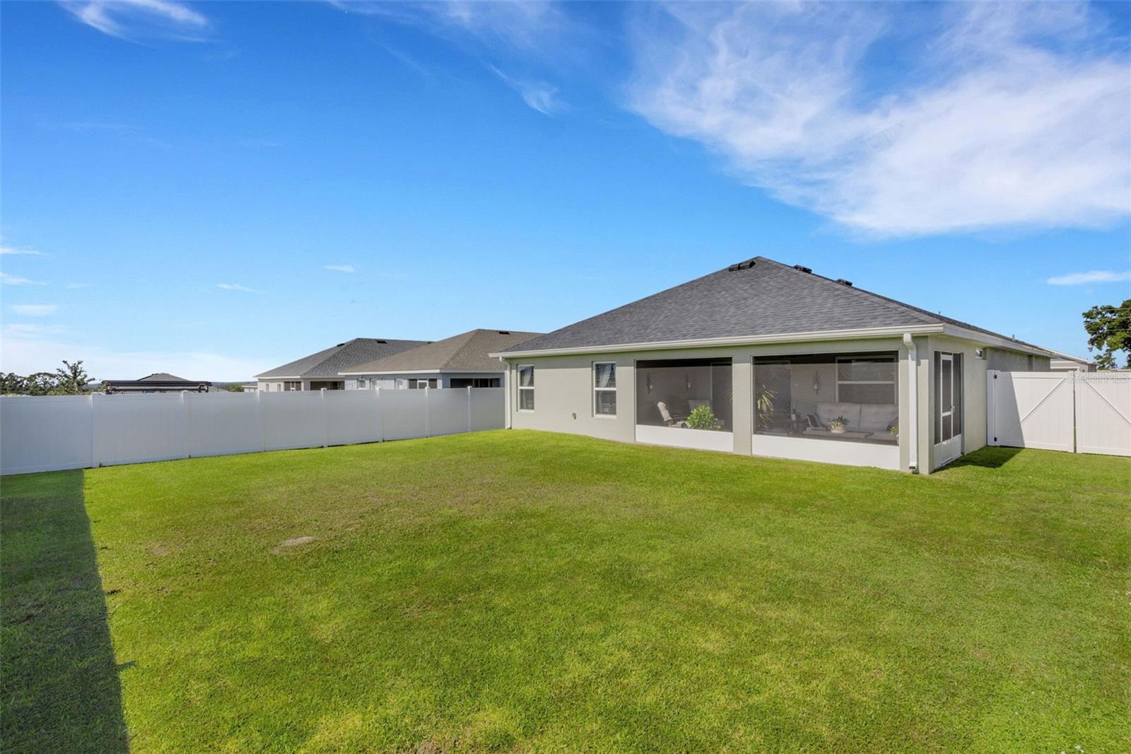 SCENIC BLUFF PH 2 - Residential