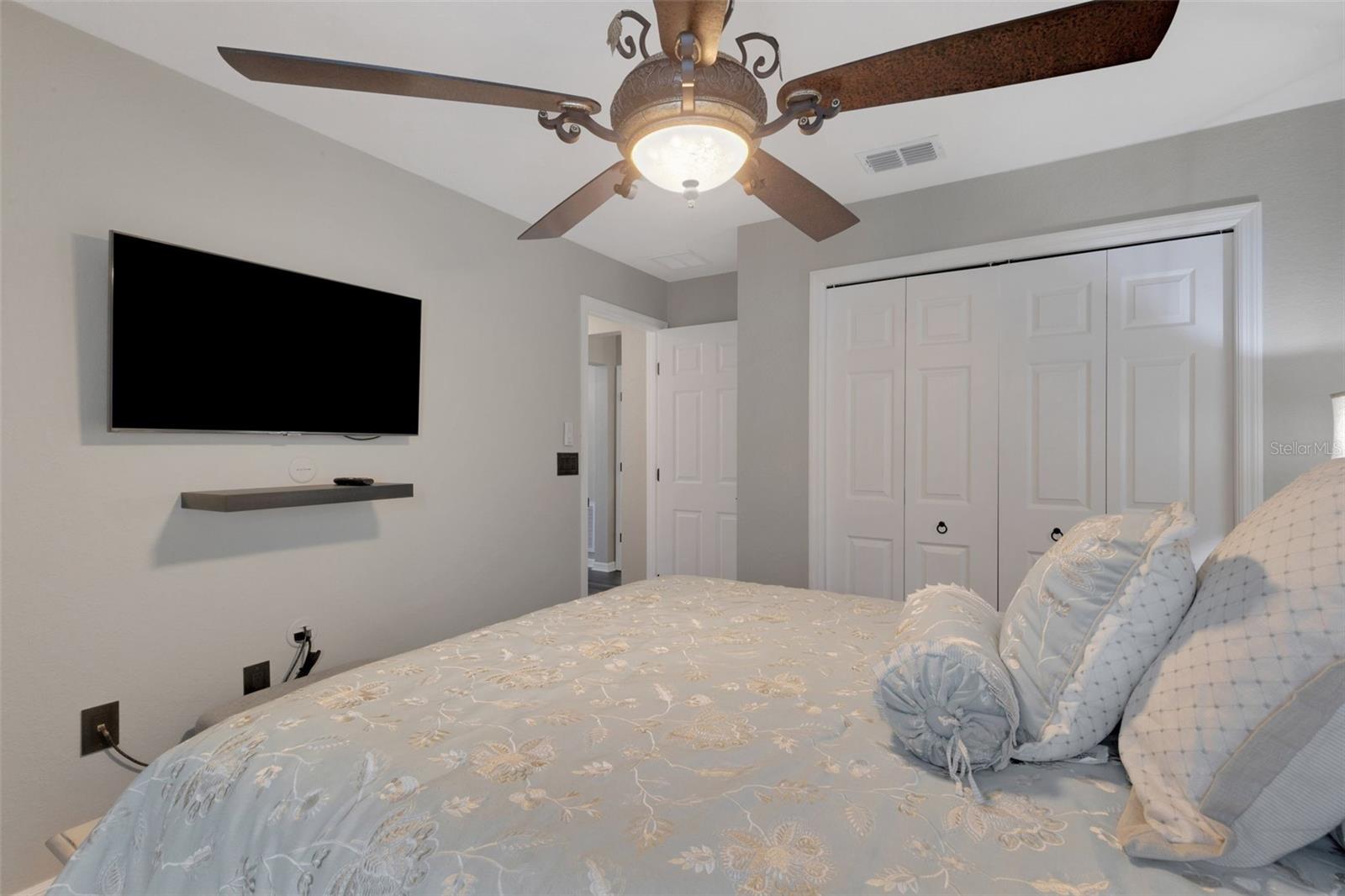 SCENIC BLUFF PH 2 - Residential