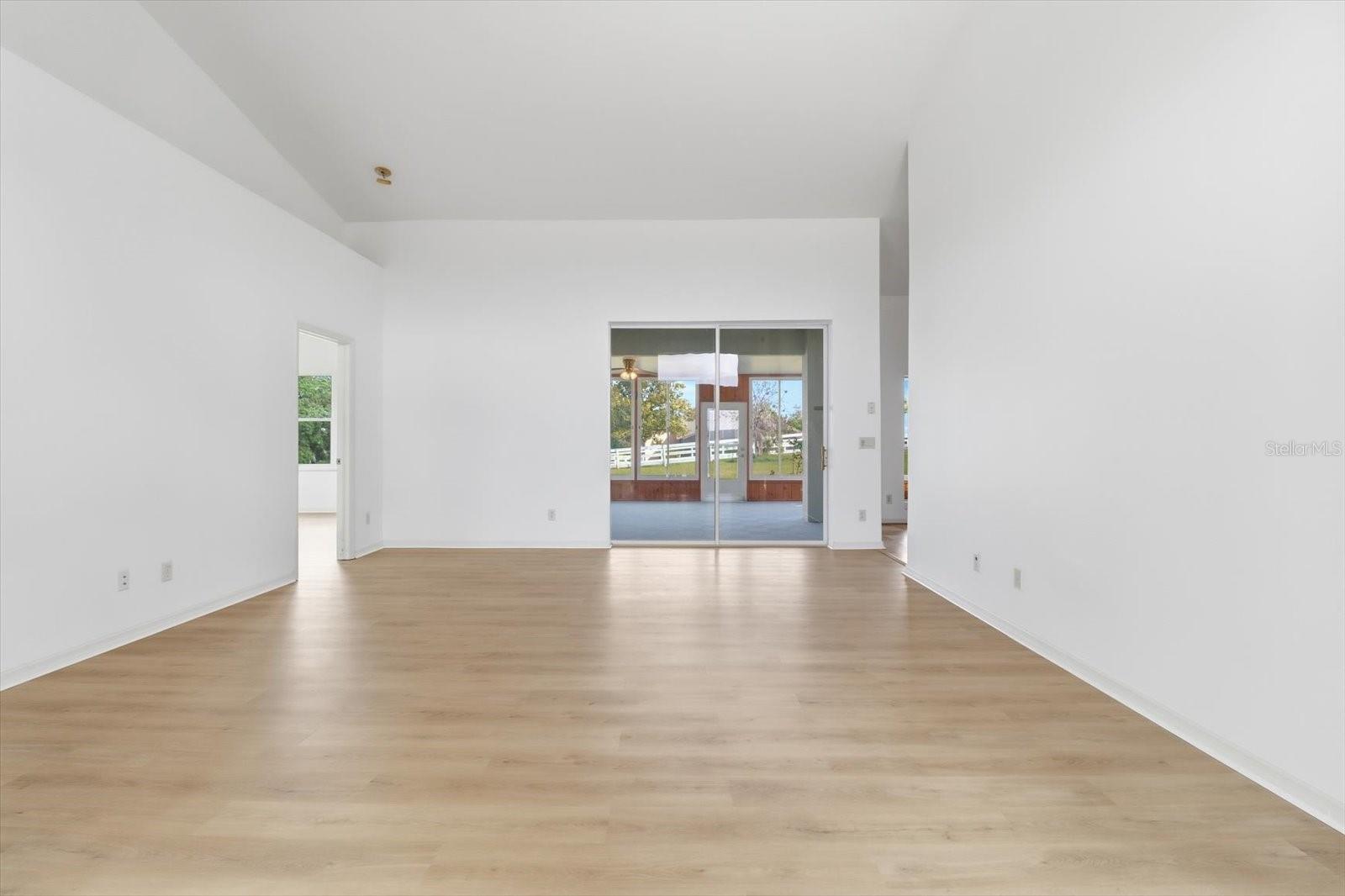 CLEARVIEW ESTATES SECOND ADD - Residential