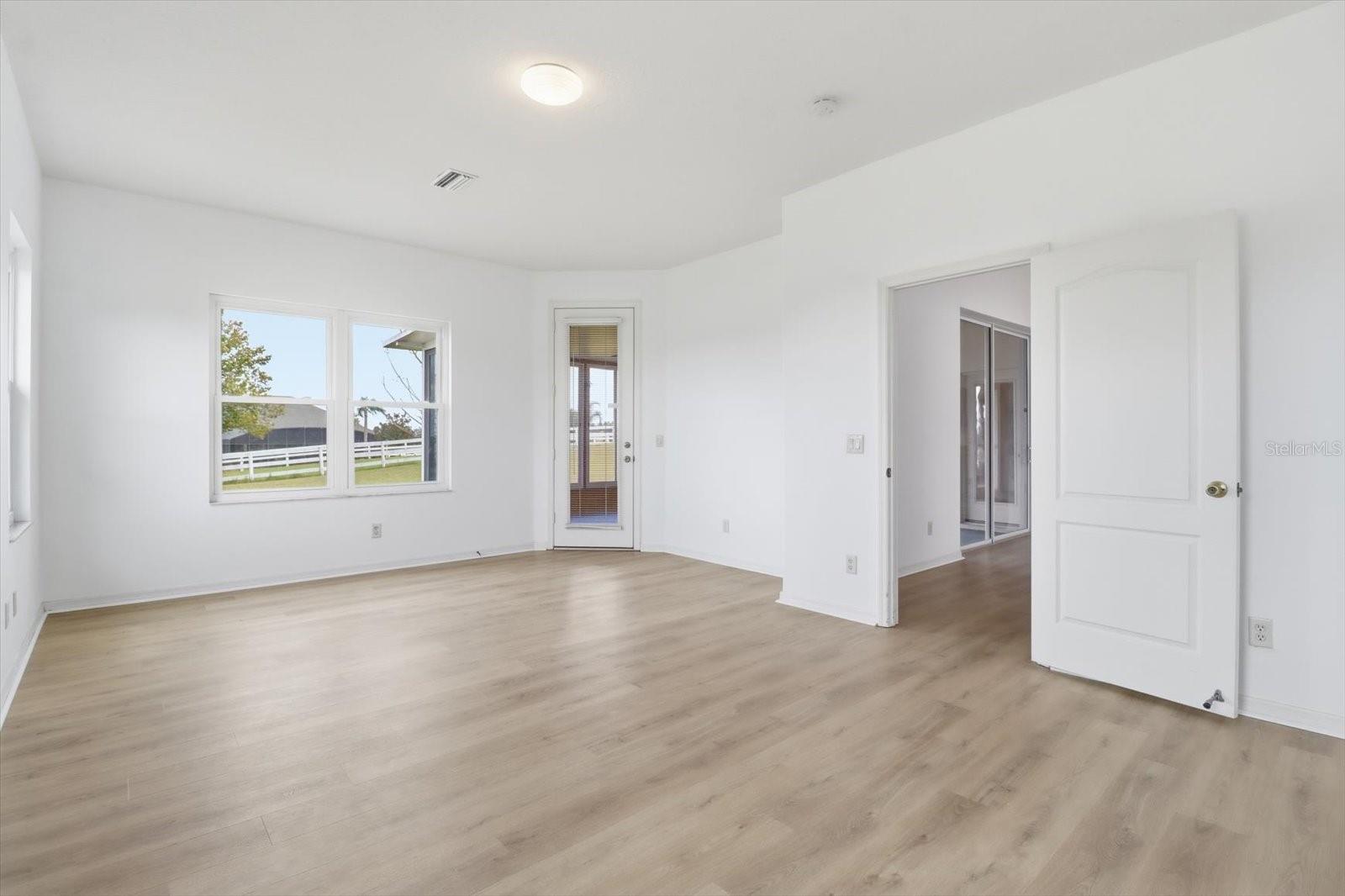 CLEARVIEW ESTATES SECOND ADD - Residential