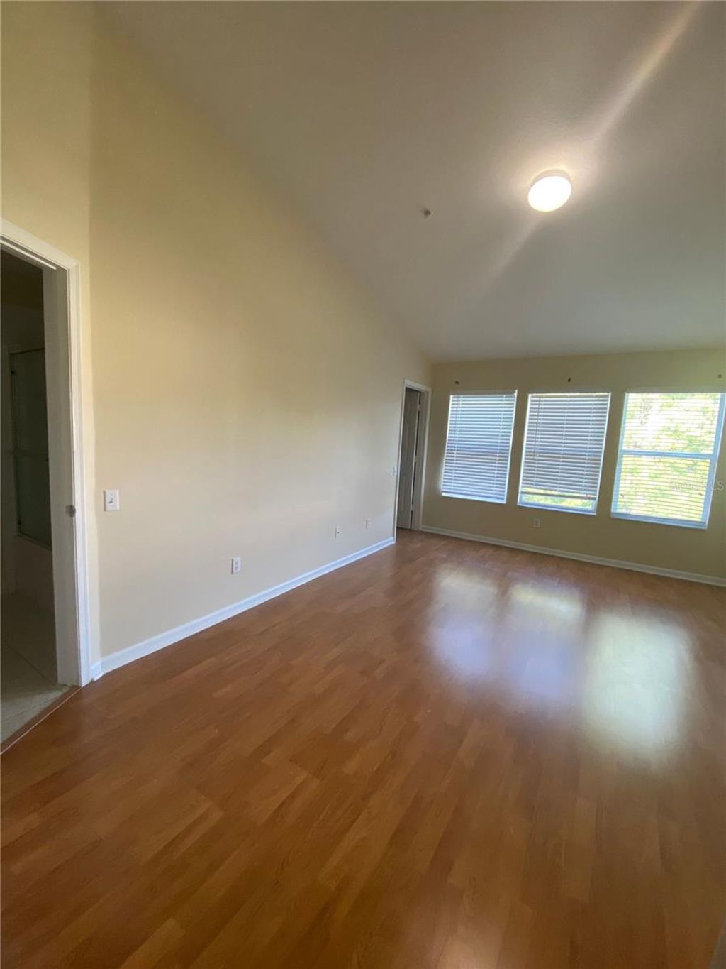 Photo of 3149 Stowe Street #102, Orlando, FL 32835 (MLS # O6361306)