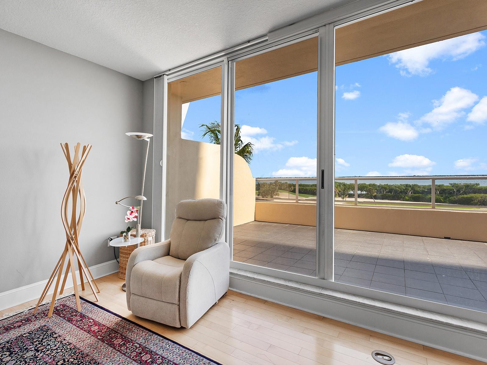 GRAND BAY 2 - Residential