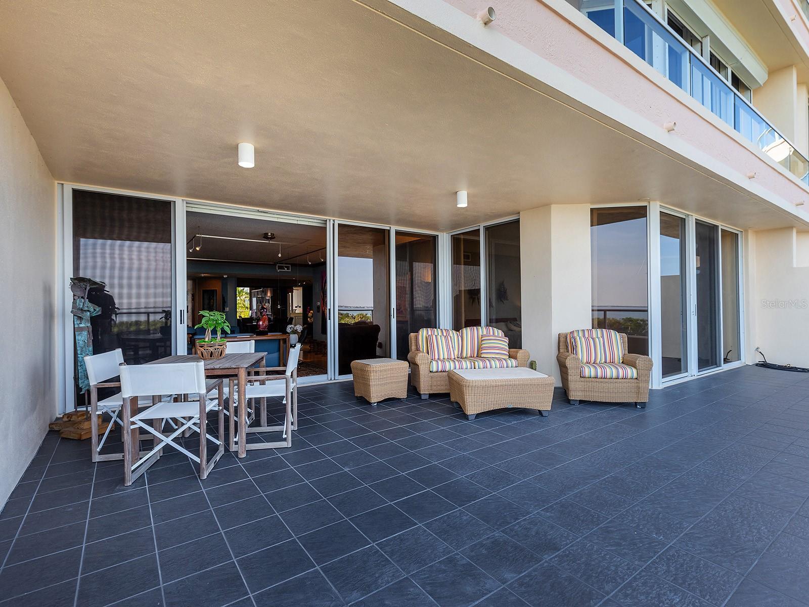 GRAND BAY 2 - Residential