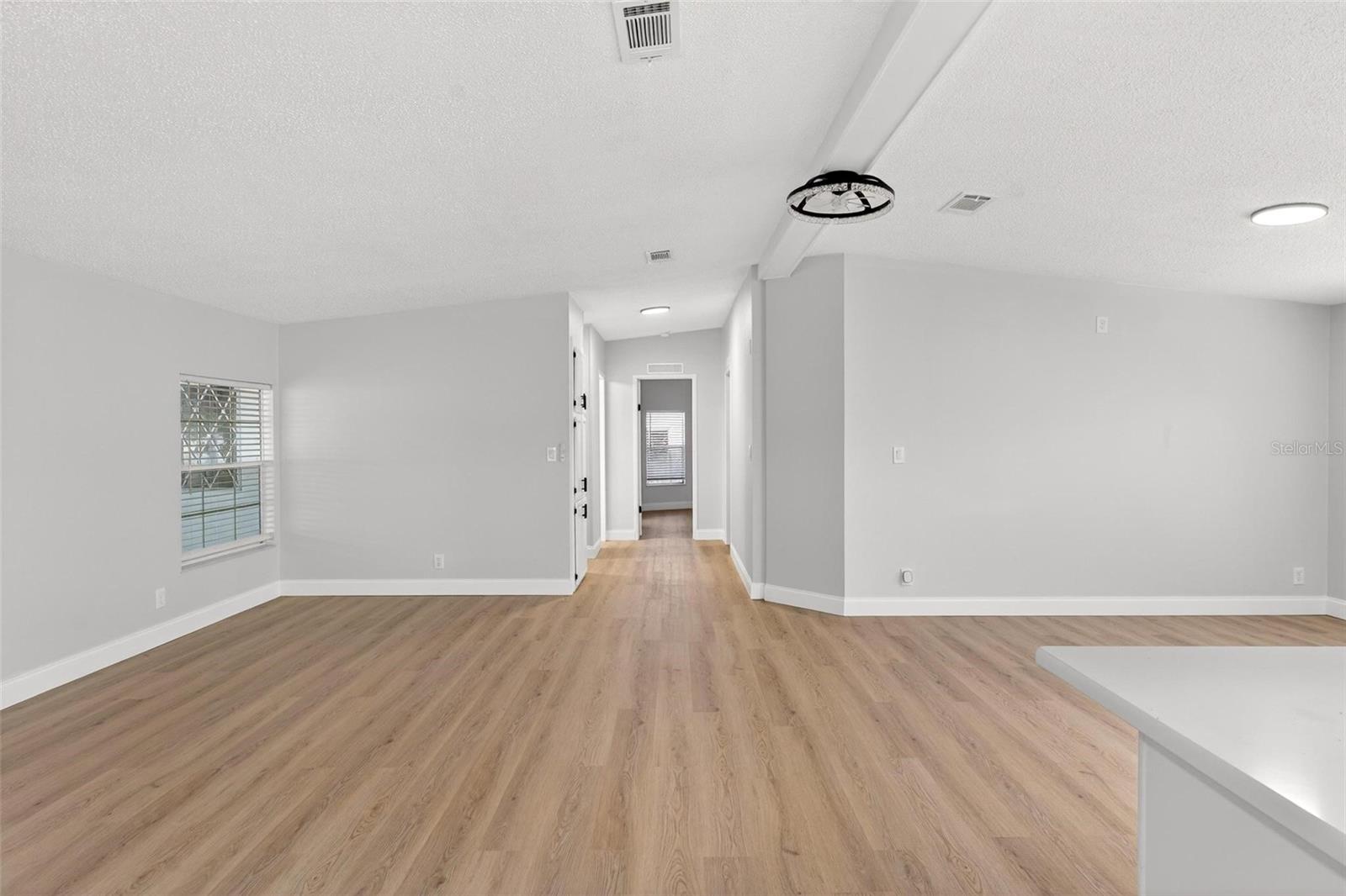 TAVARES FOX RUN MOBILE HOME - Residential