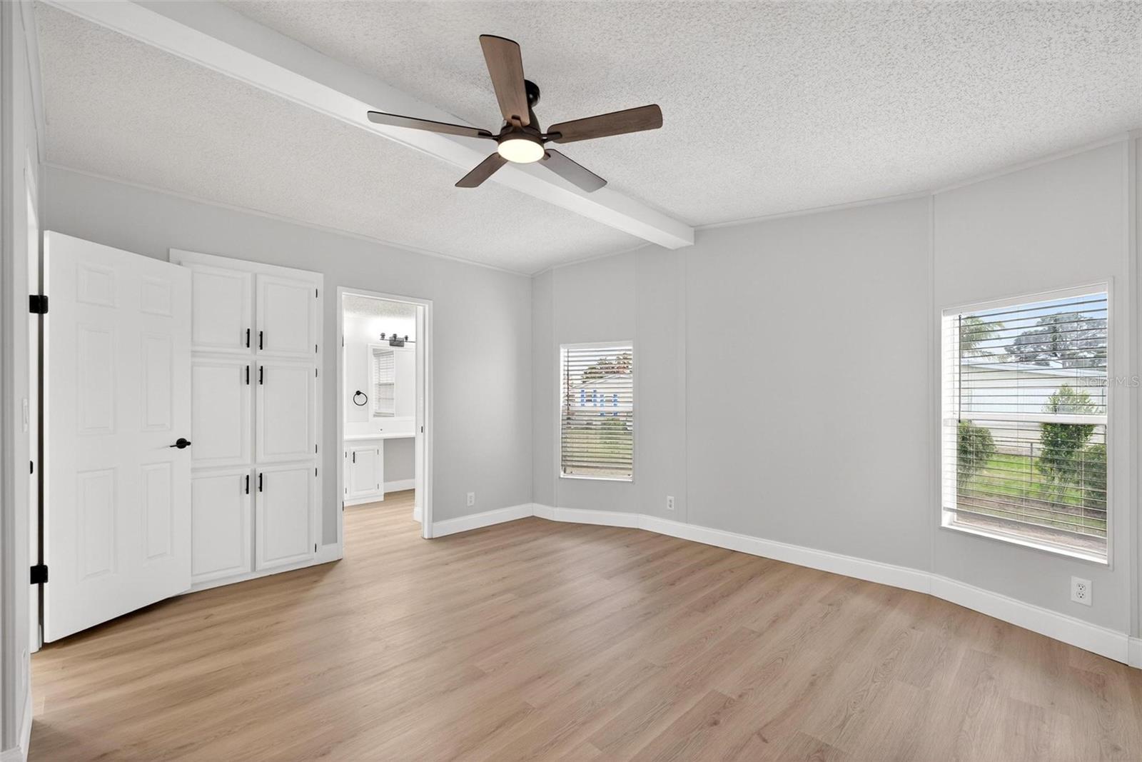 TAVARES FOX RUN MOBILE HOME - Residential