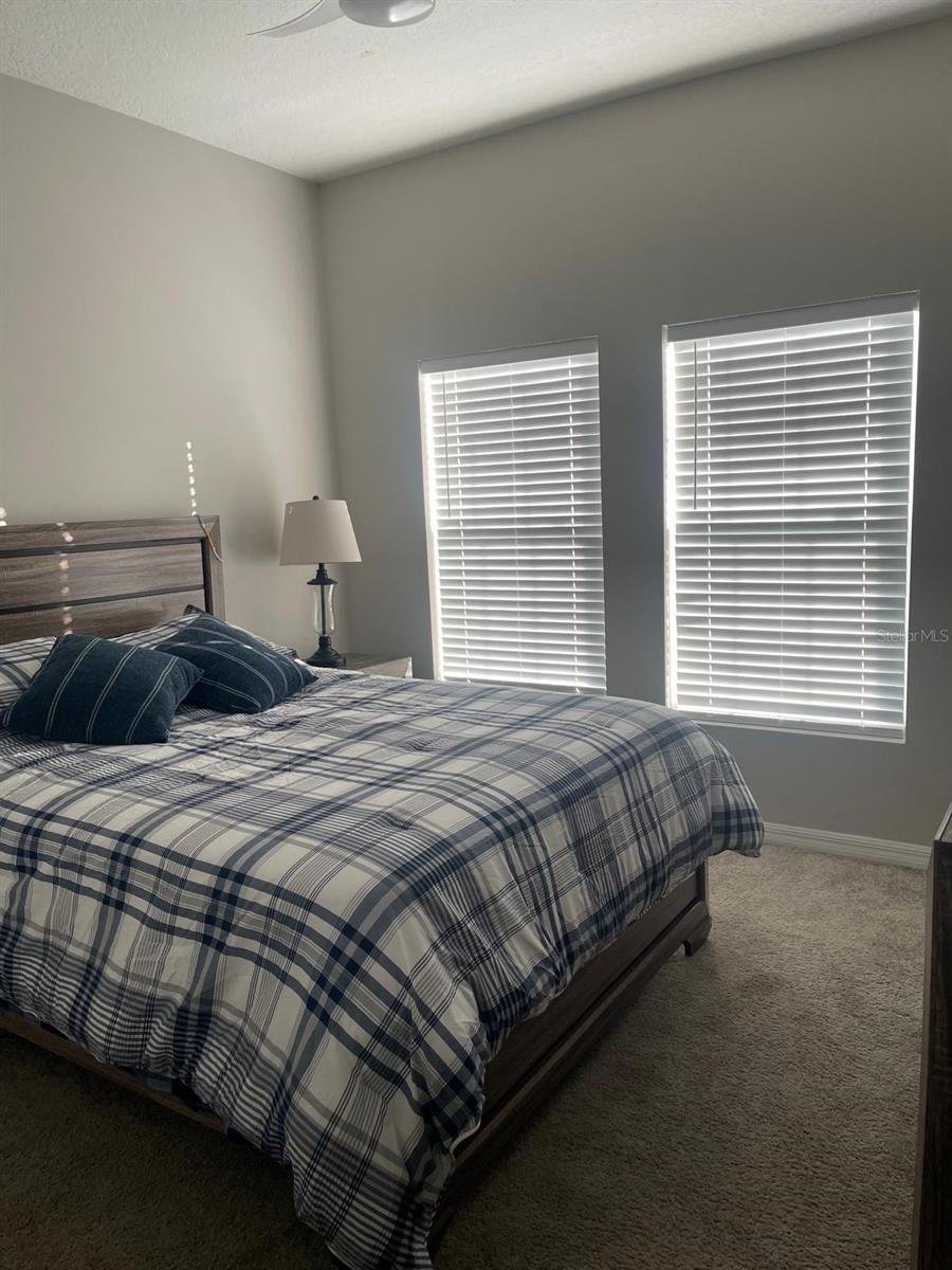 Photo of 1870 Castleton Drive, Saint Cloud, FL 34771 (MLS # O6433960)