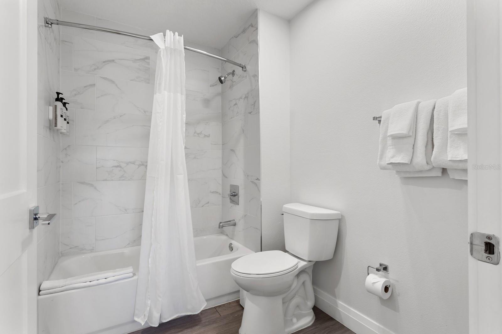 GROVE RESIDENCE & SPA HOTEL CONDO II - Residential