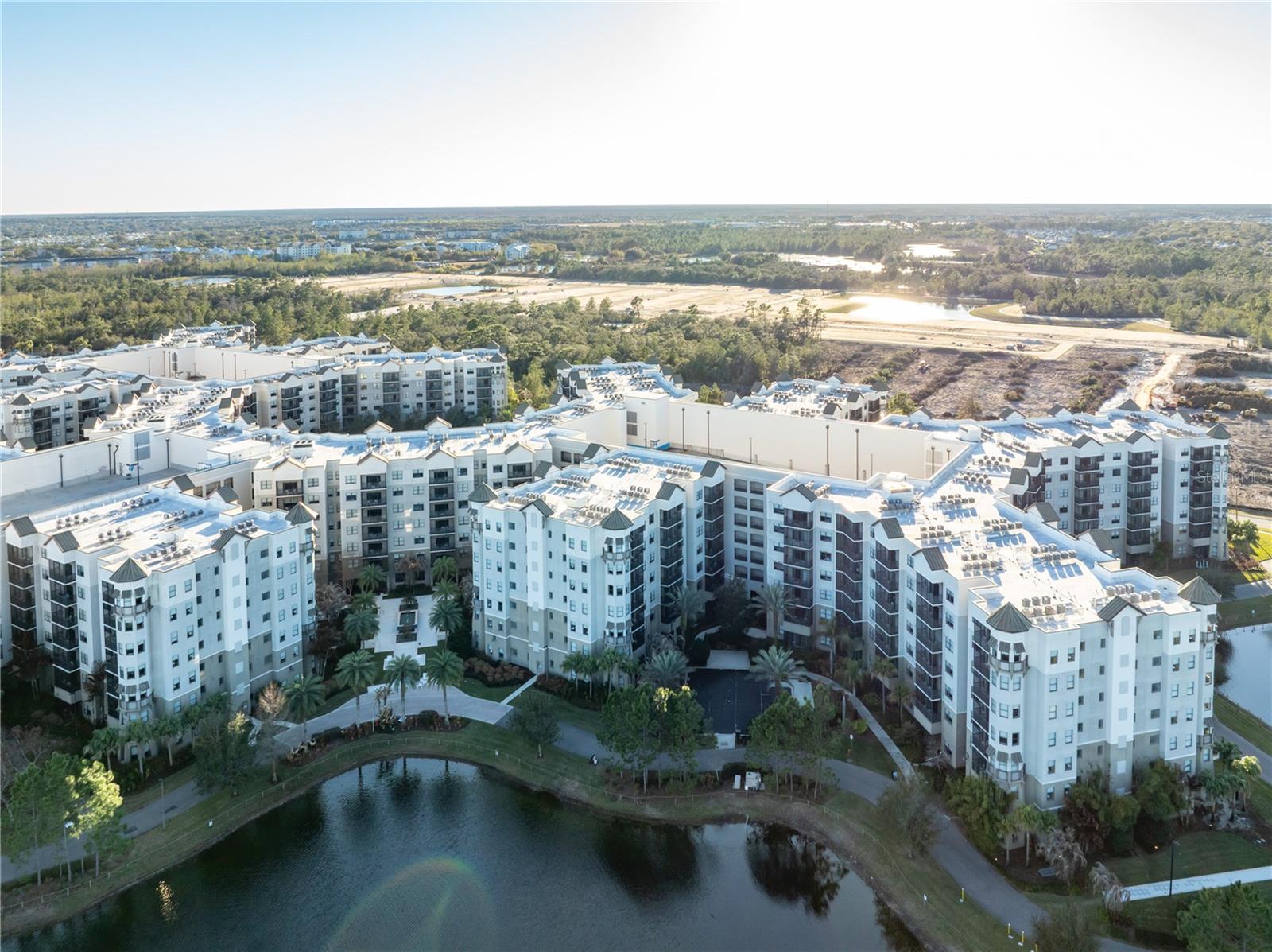 GROVE RESIDENCE & SPA HOTEL CONDO II - Residential